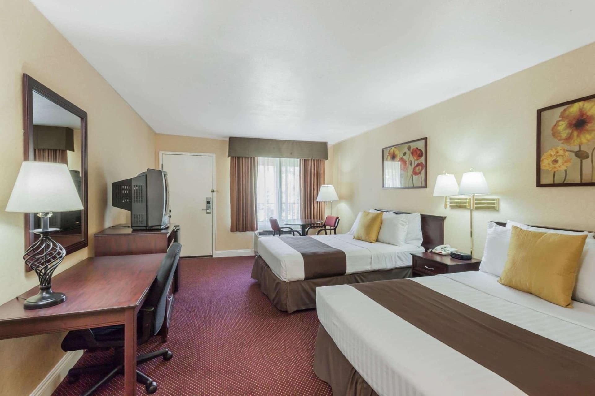 Hospitality Inn gallery photo in San Bernardino, CA — image 44