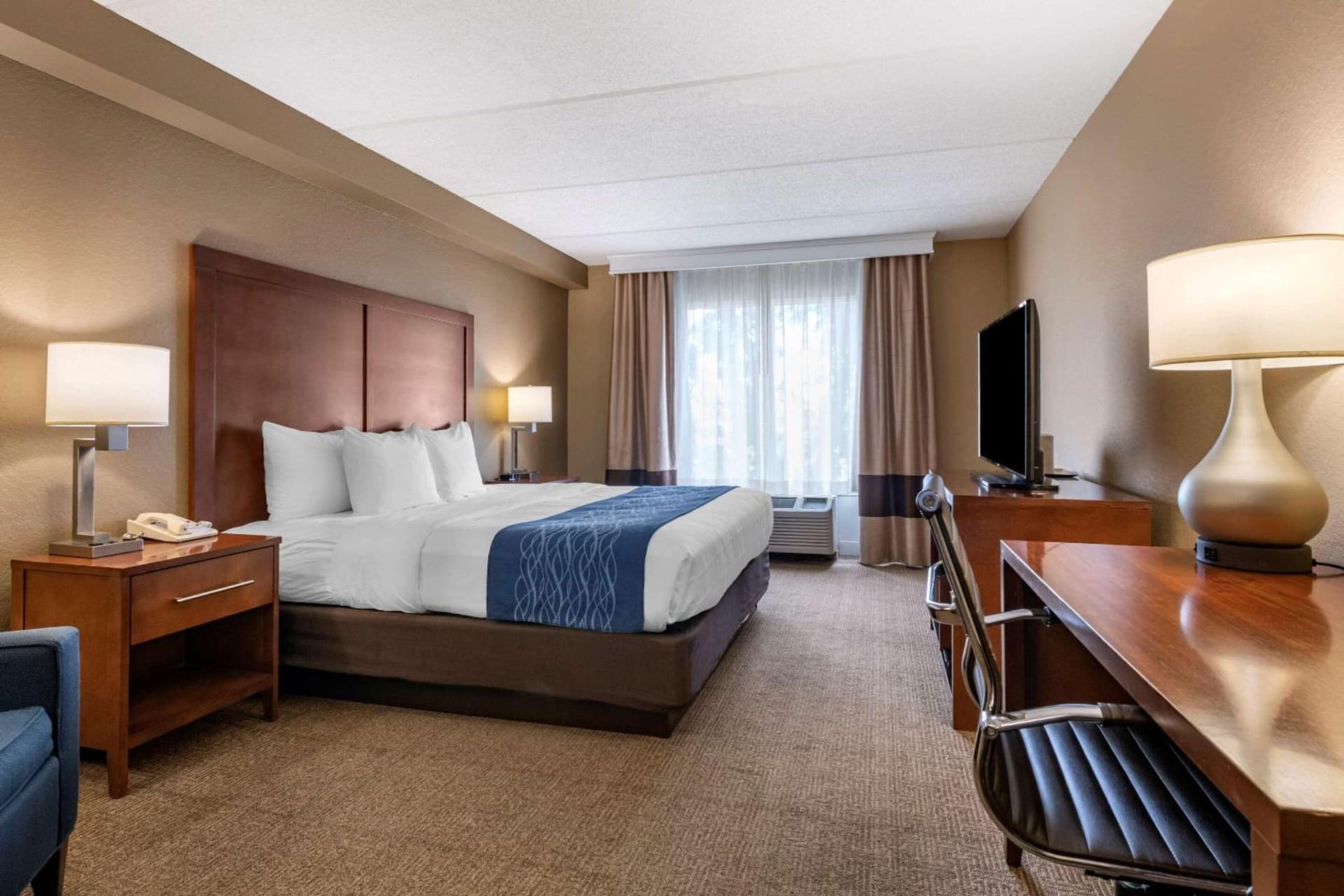 Comfort Inn & Suites Orlando North gallery photo in Sanford, FL — image 17