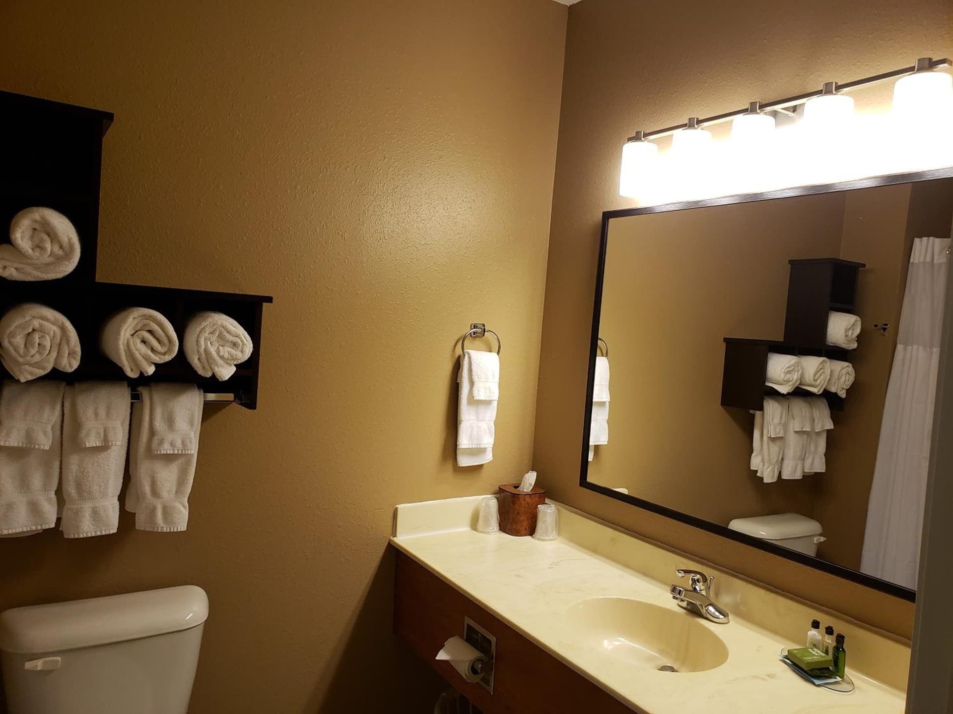 GrandStay Residential Suites Hotel - Eau Claire gallery photo in Eau Claire, WI — image 14
