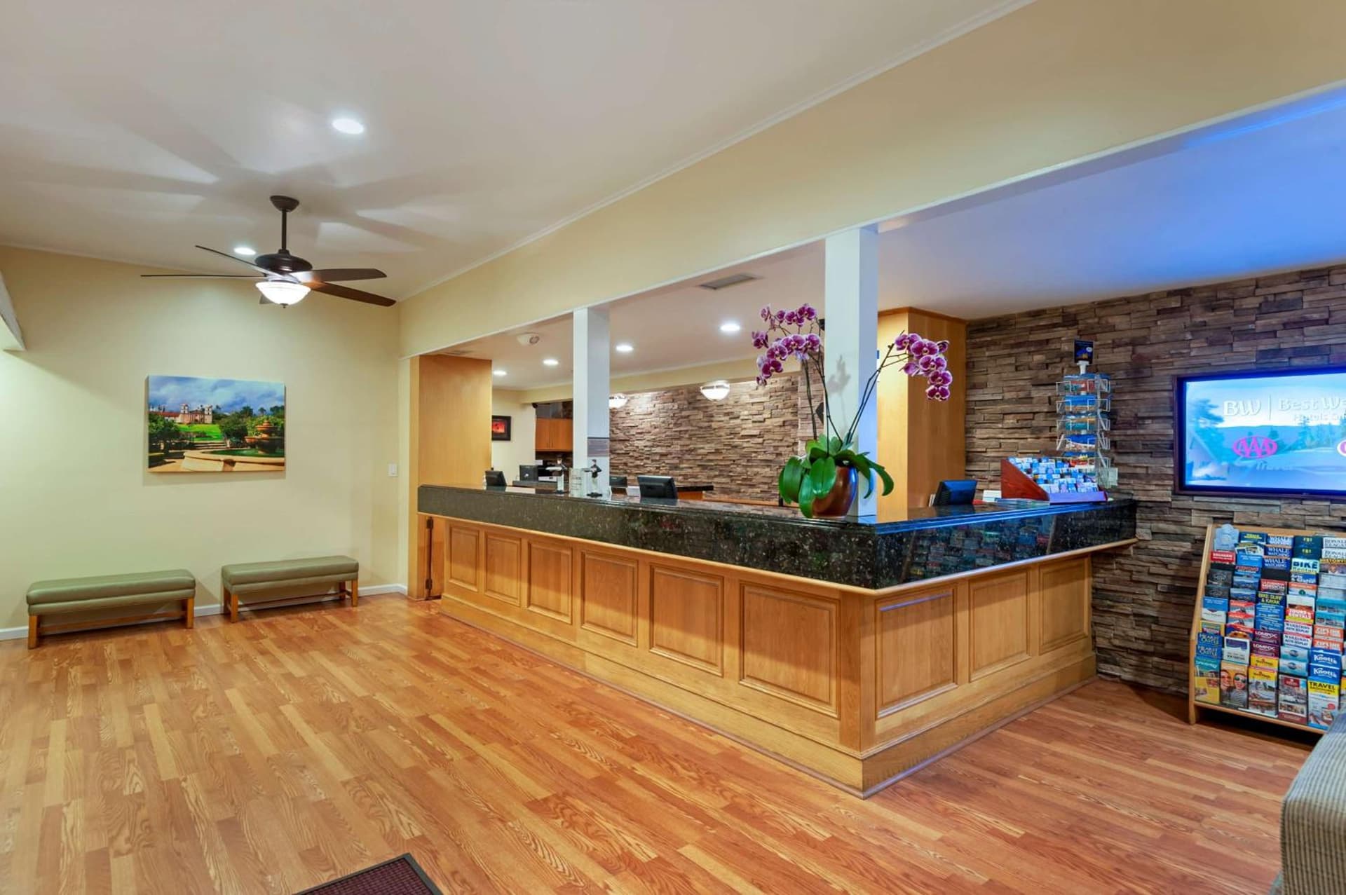 Best Western Plus Santa Barbara gallery photo in Santa Barbara, CA — image 43