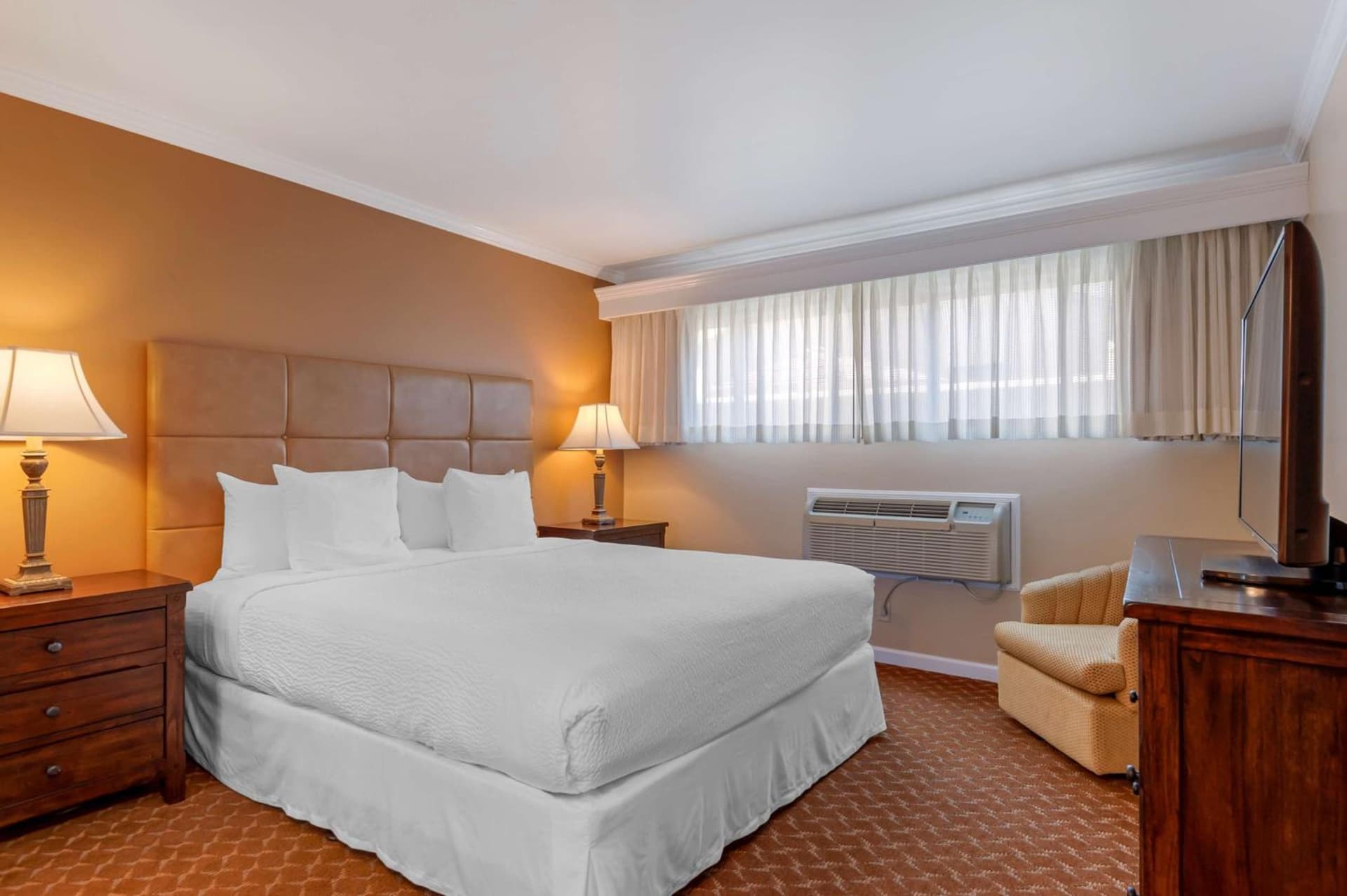 Best Western Plus Santa Barbara gallery photo in Santa Barbara, CA — image 9