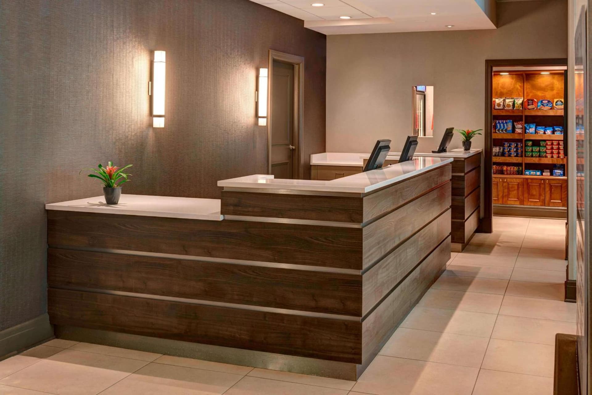 Sonesta ES Suites Chicago Downtown Magnificent Mile Medical gallery photo in Chicago, IL — image 11