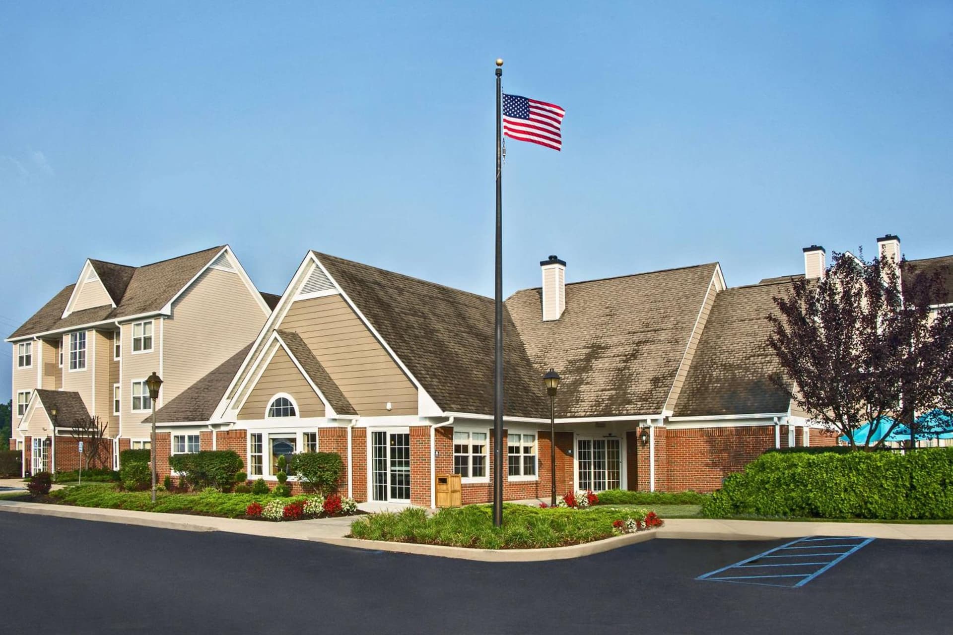 Sonesta ES Suites Charleston gallery photo in Charleston, WV — image 4