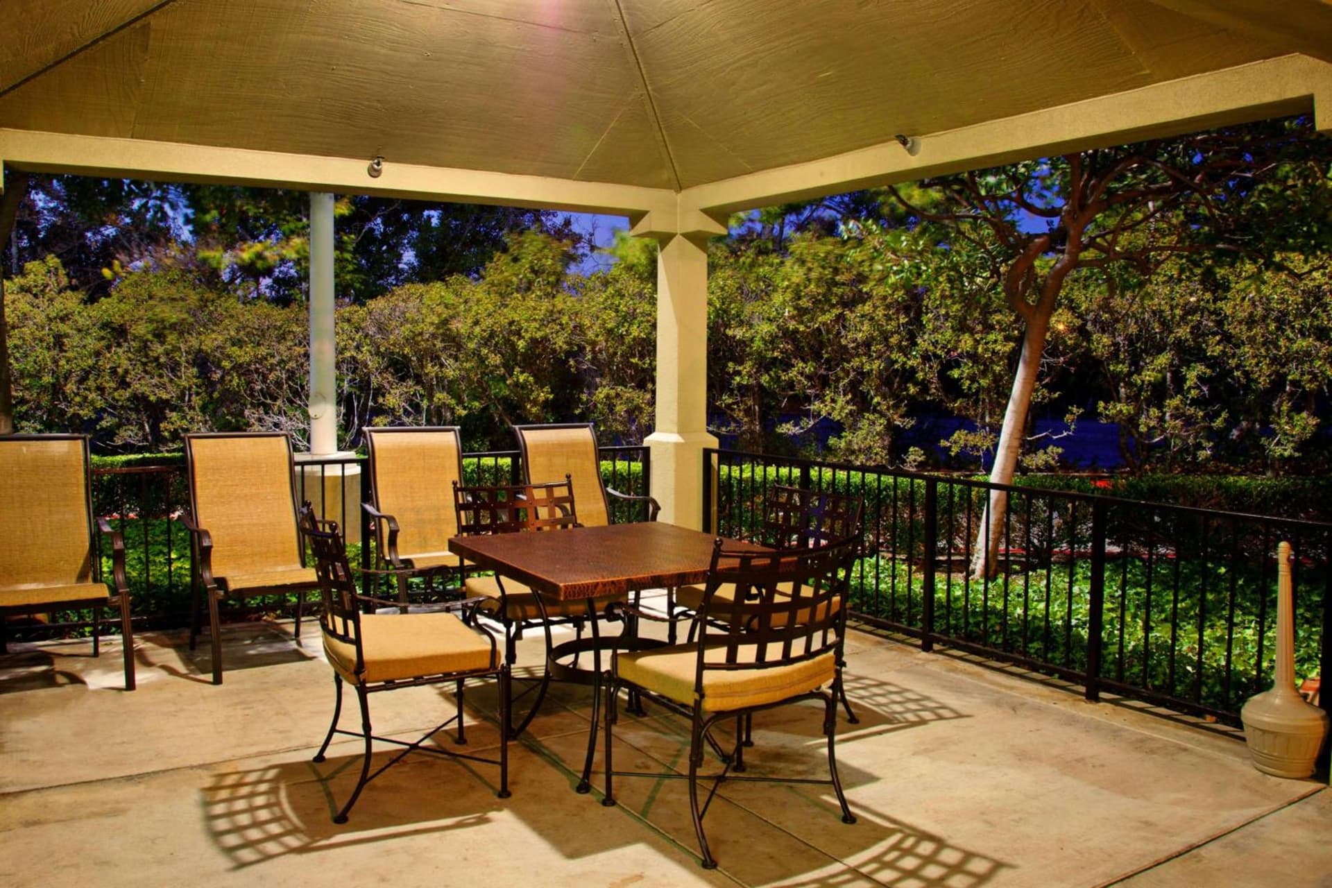 Sonesta Simply Suites Irvine Spectrum gallery photo in Irvine, CA — image 16