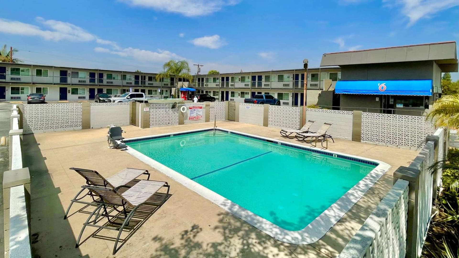 Motel 6 Pico Rivera - Los Angeles, CA property views in Pico Rivera, CA — gallery photo 3