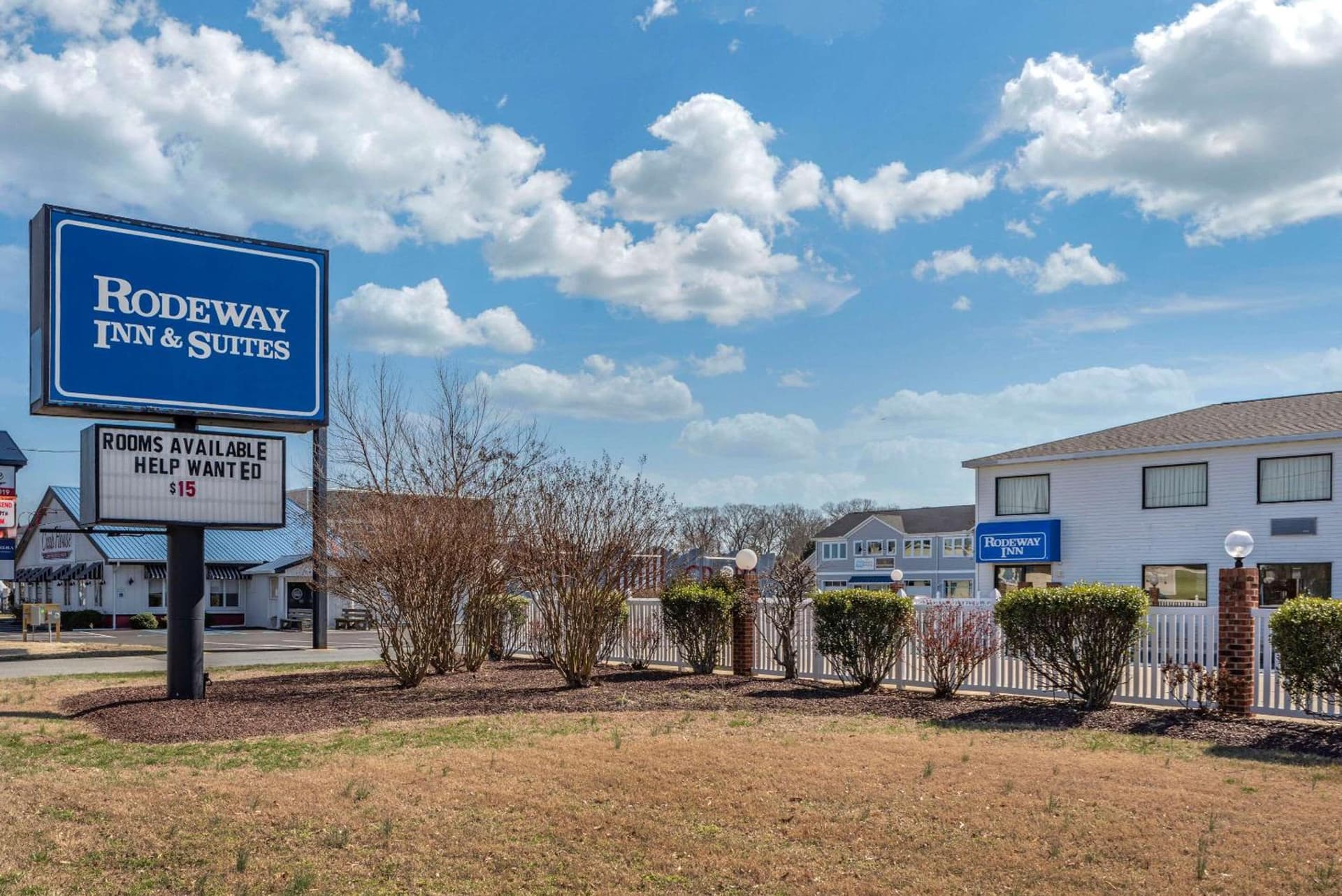 Rodeway Inn & Suites Rehoboth Beach property views in Rehoboth Beach, DE — gallery photo 3