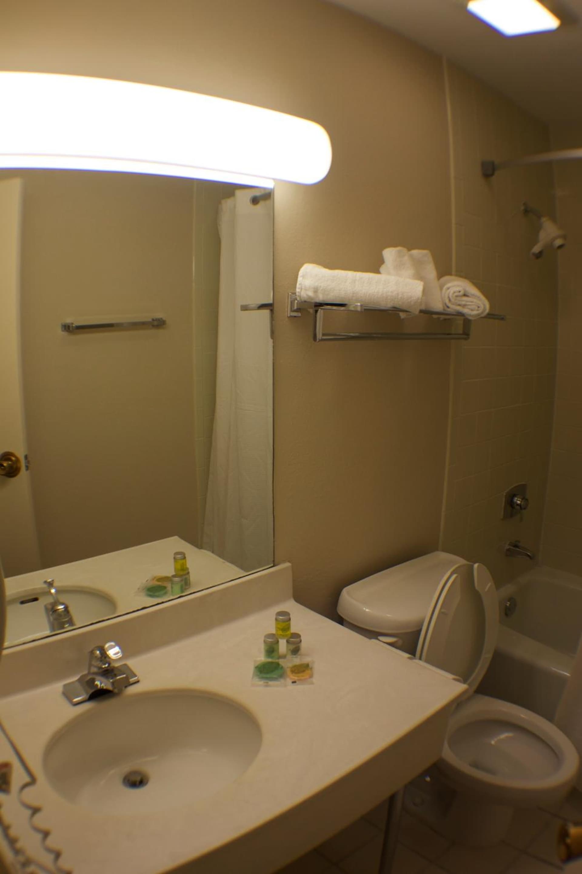 The Garden Inn gallery photo in Elkhart, IN — image 27