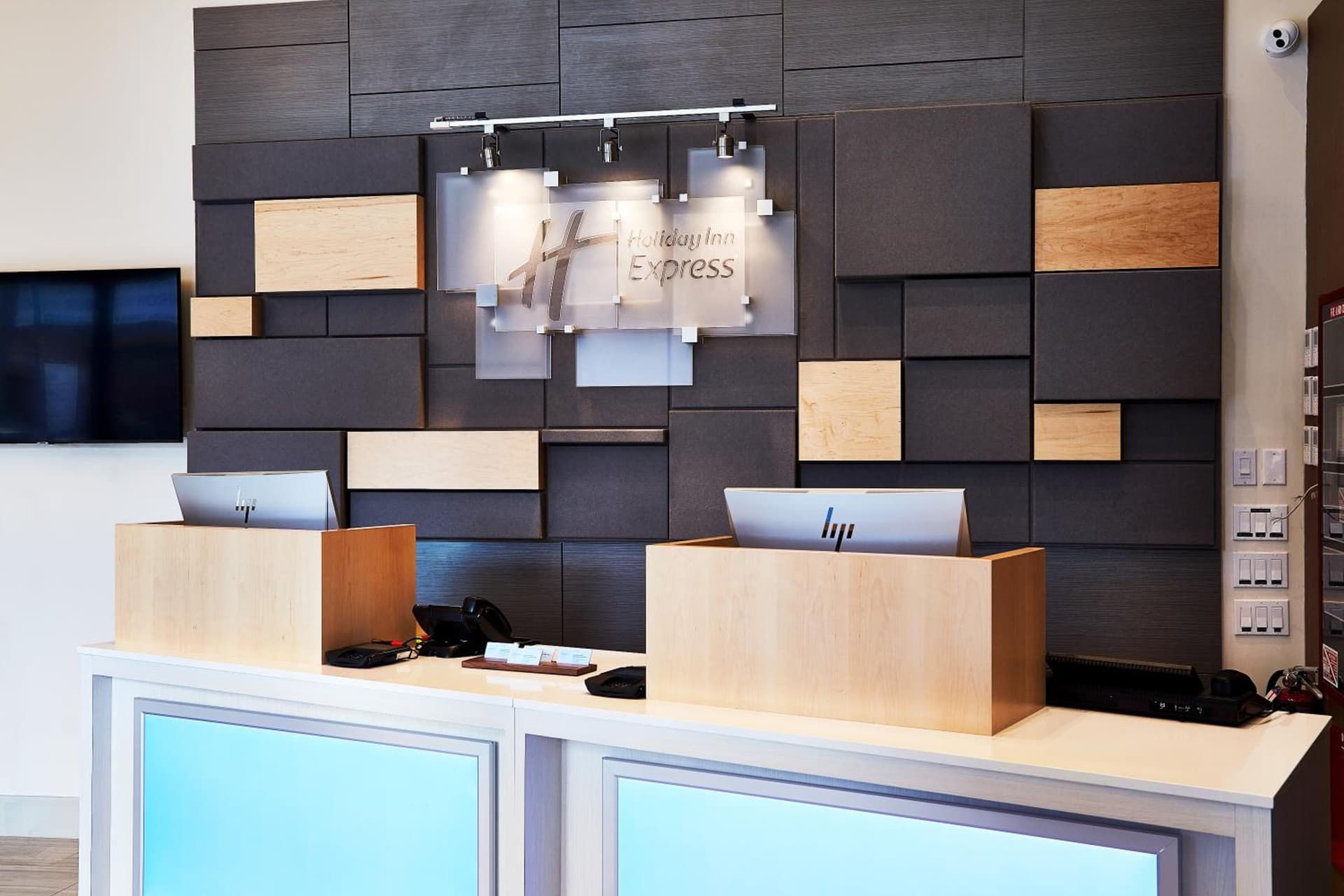 Holiday Inn Express - NYC Brooklyn - Sunset Park by IHG gallery photo in Brooklyn, NY — image 10