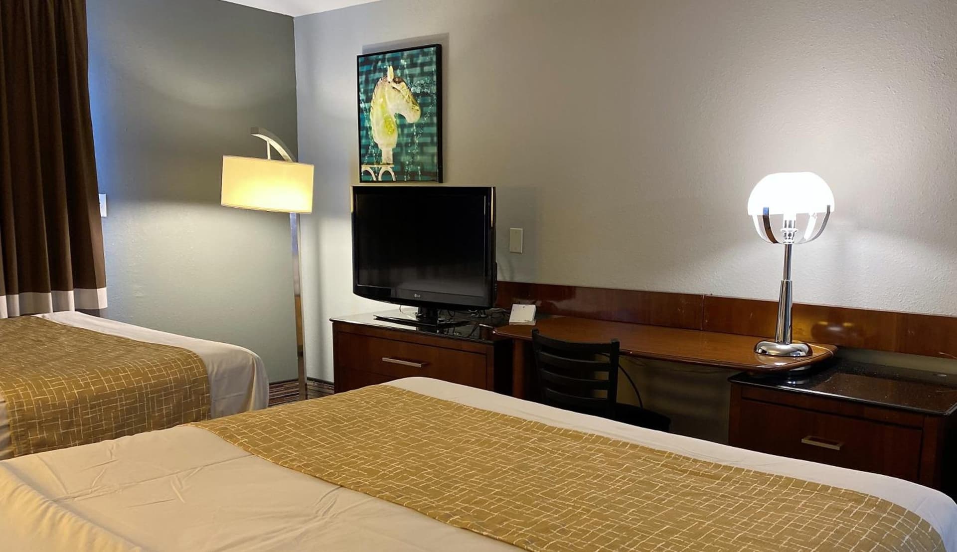 Travelodge by Wyndham Bloomington gallery photo in Bloomington, IN — image 7