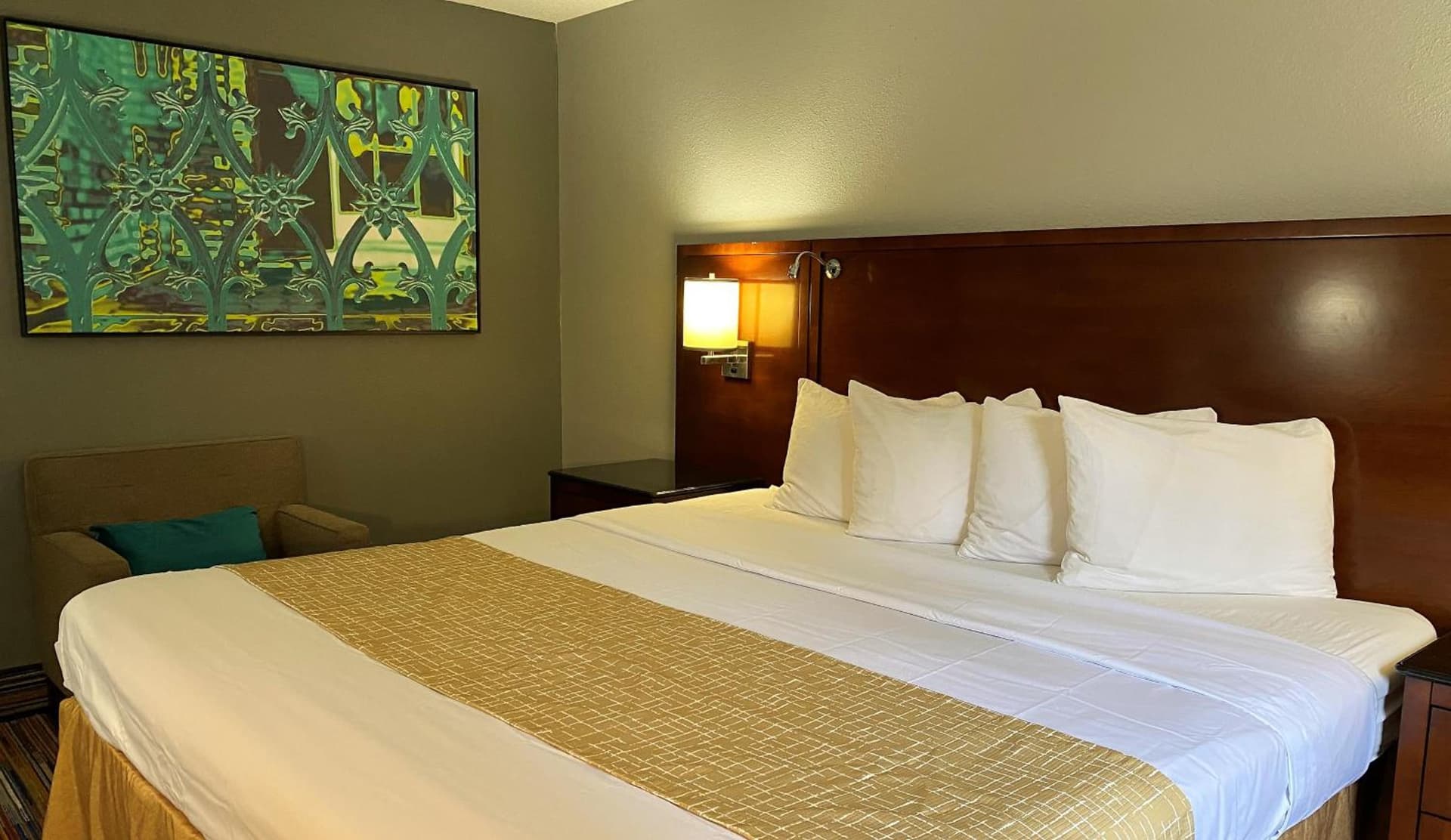Travelodge by Wyndham Bloomington gallery photo in Bloomington, IN — image 24