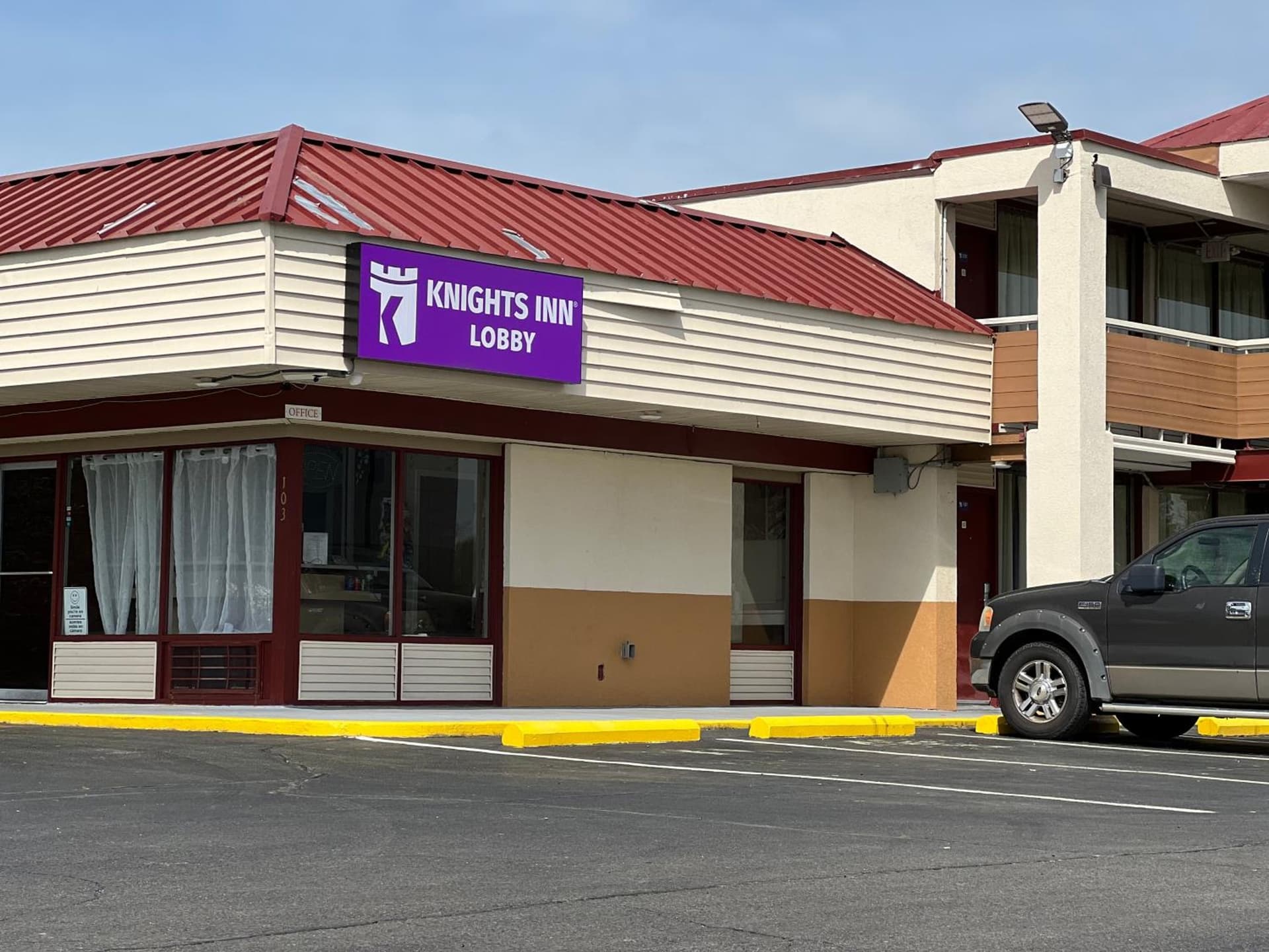 Knights Inn Ashland property views in Ashland, VA — gallery photo 3