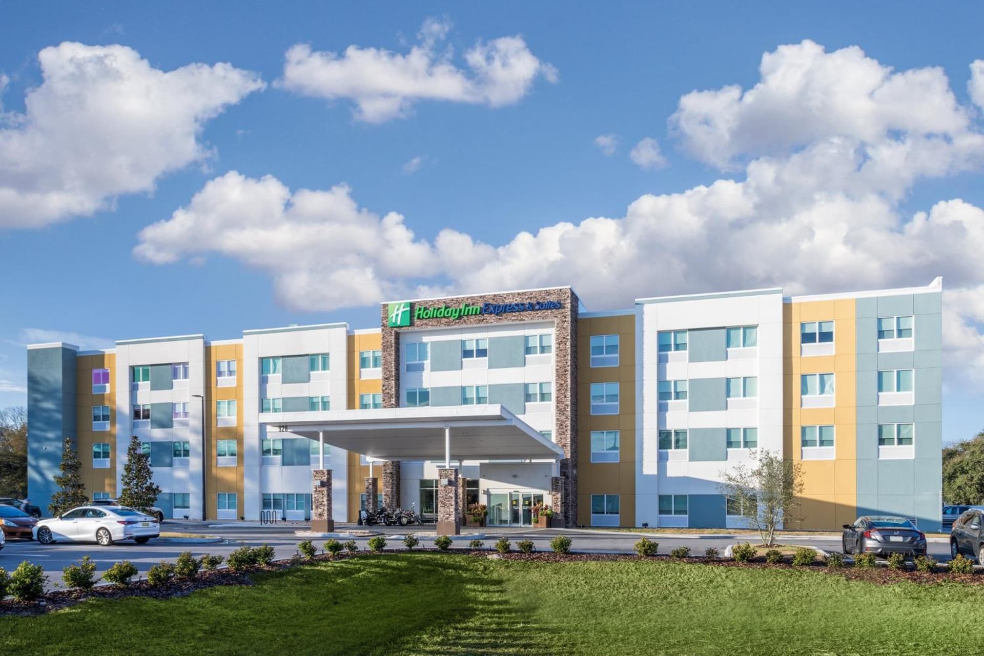 Holiday Inn Express & Suites - Wildwood - The Villages by IHG gallery photo in Wildwood, FL — image 8