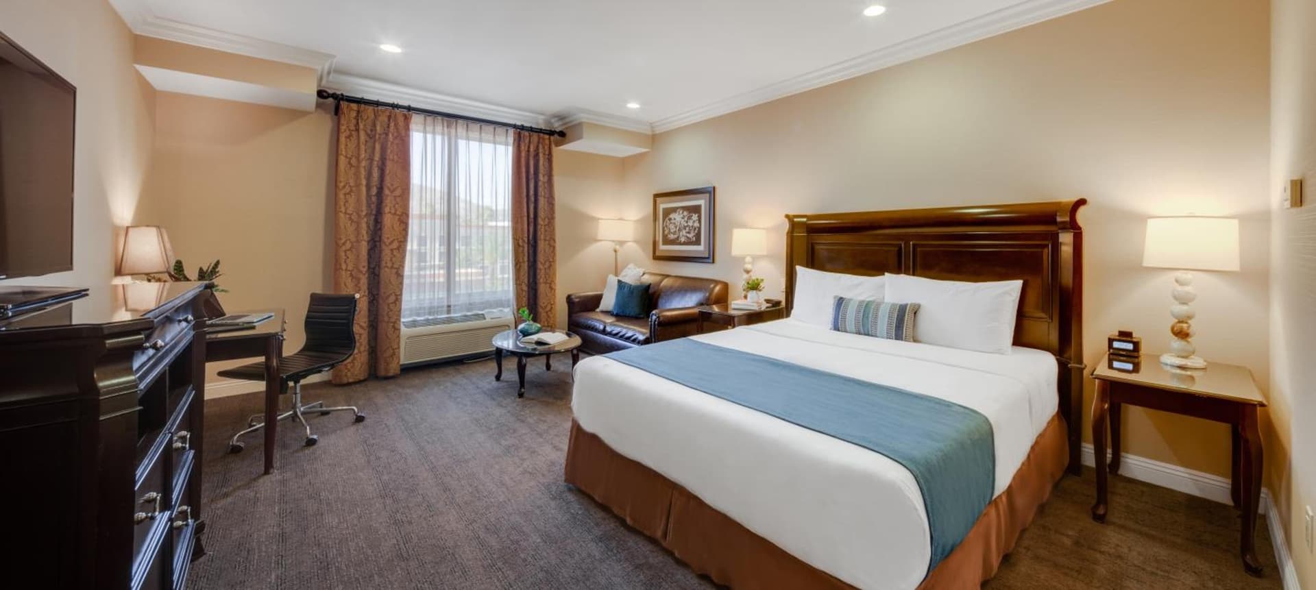 Ayres Hotel & Spa Moreno Valley/Riverside gallery photo in Moreno Valley, CA — image 11