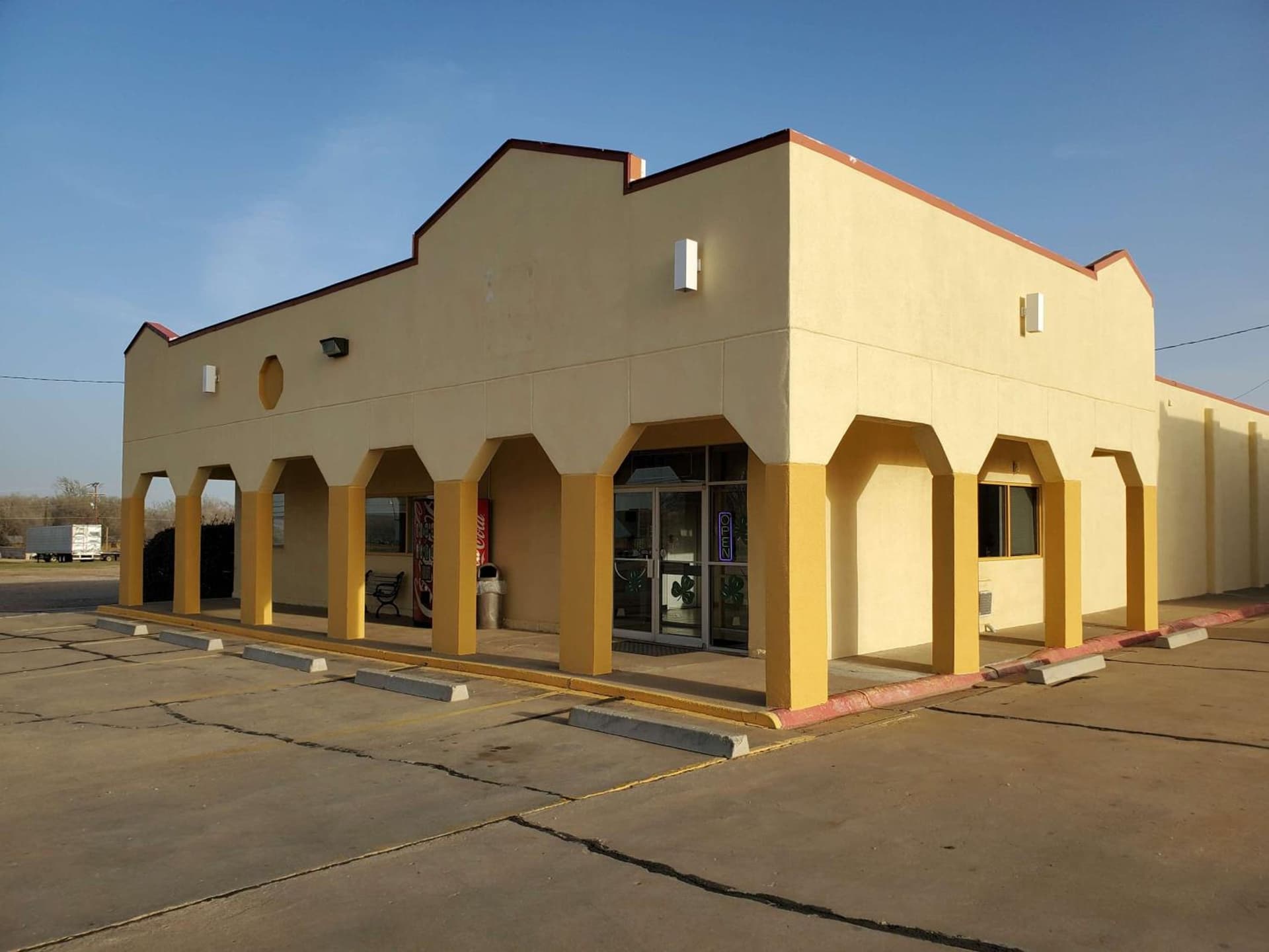 Motel 6 Shamrock TX property views in Shamrock, TX — gallery photo 3