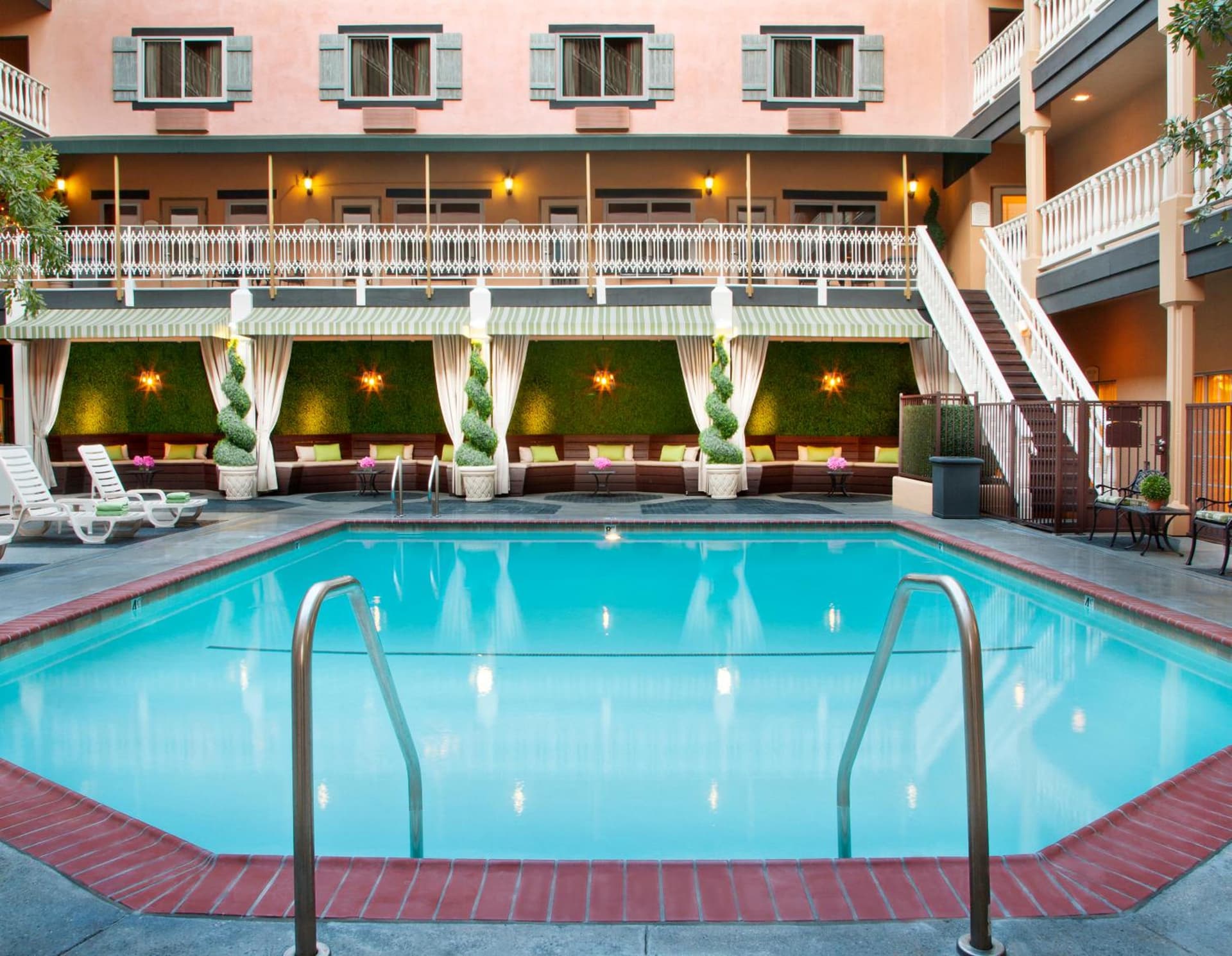 Ayres Hotel Costa Mesa Newport Beach gallery photo in Costa Mesa, CA — image 27