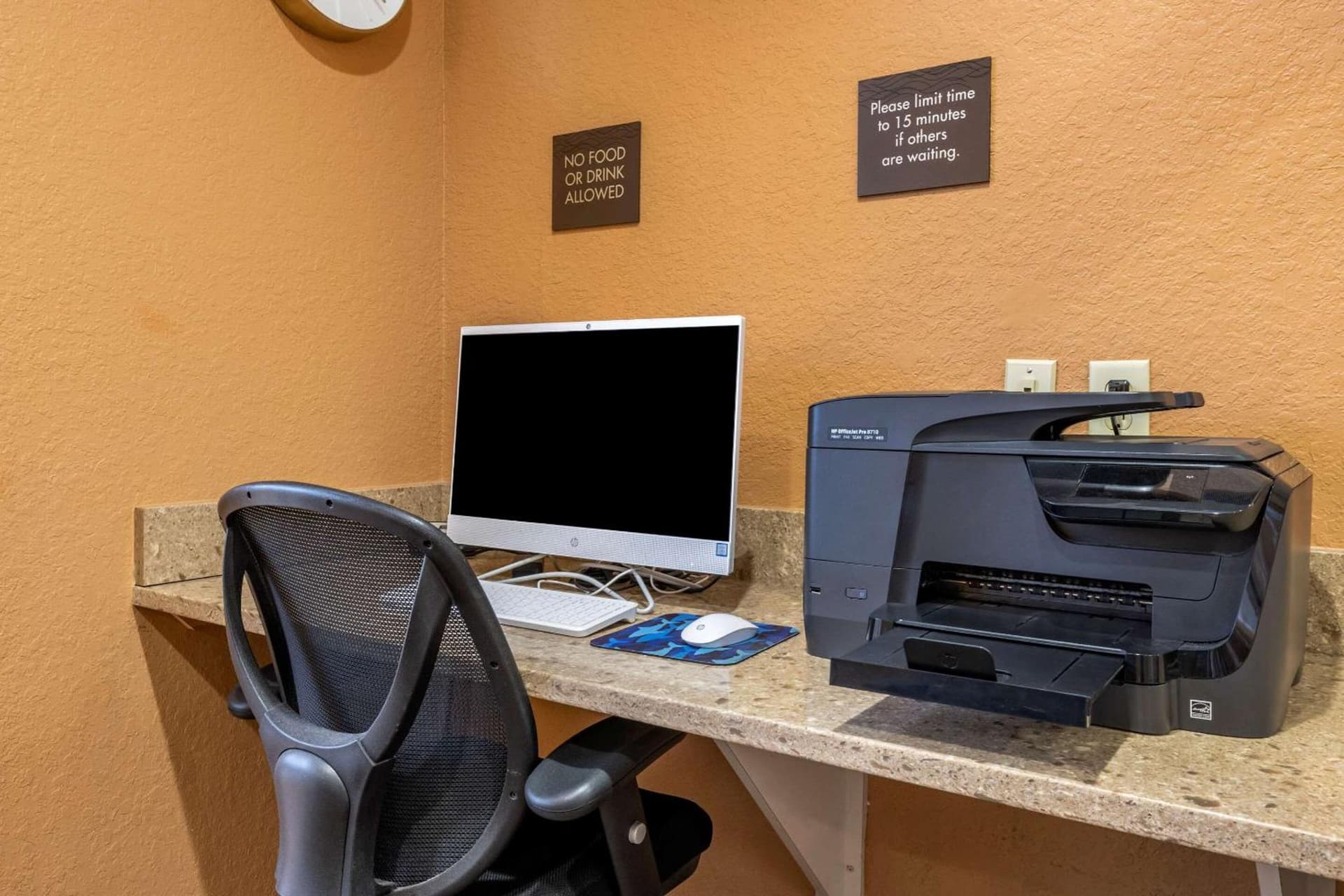 Comfort Inn & Suites Orlando North gallery photo in Sanford, FL — image 11