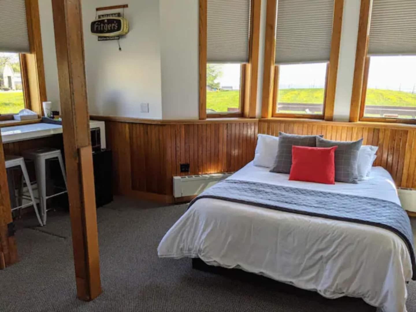 Endion Inn gallery photo in Duluth, MN — image 65