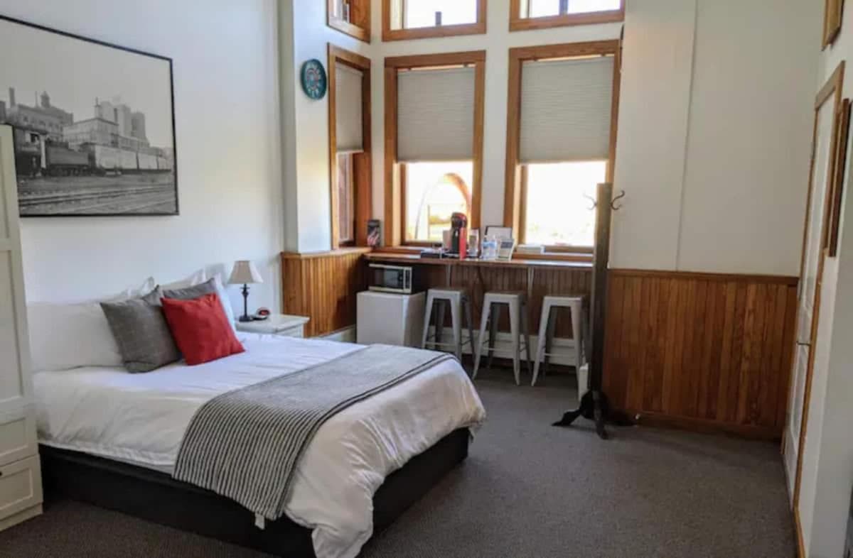 Endion Inn gallery photo in Duluth, MN — image 41