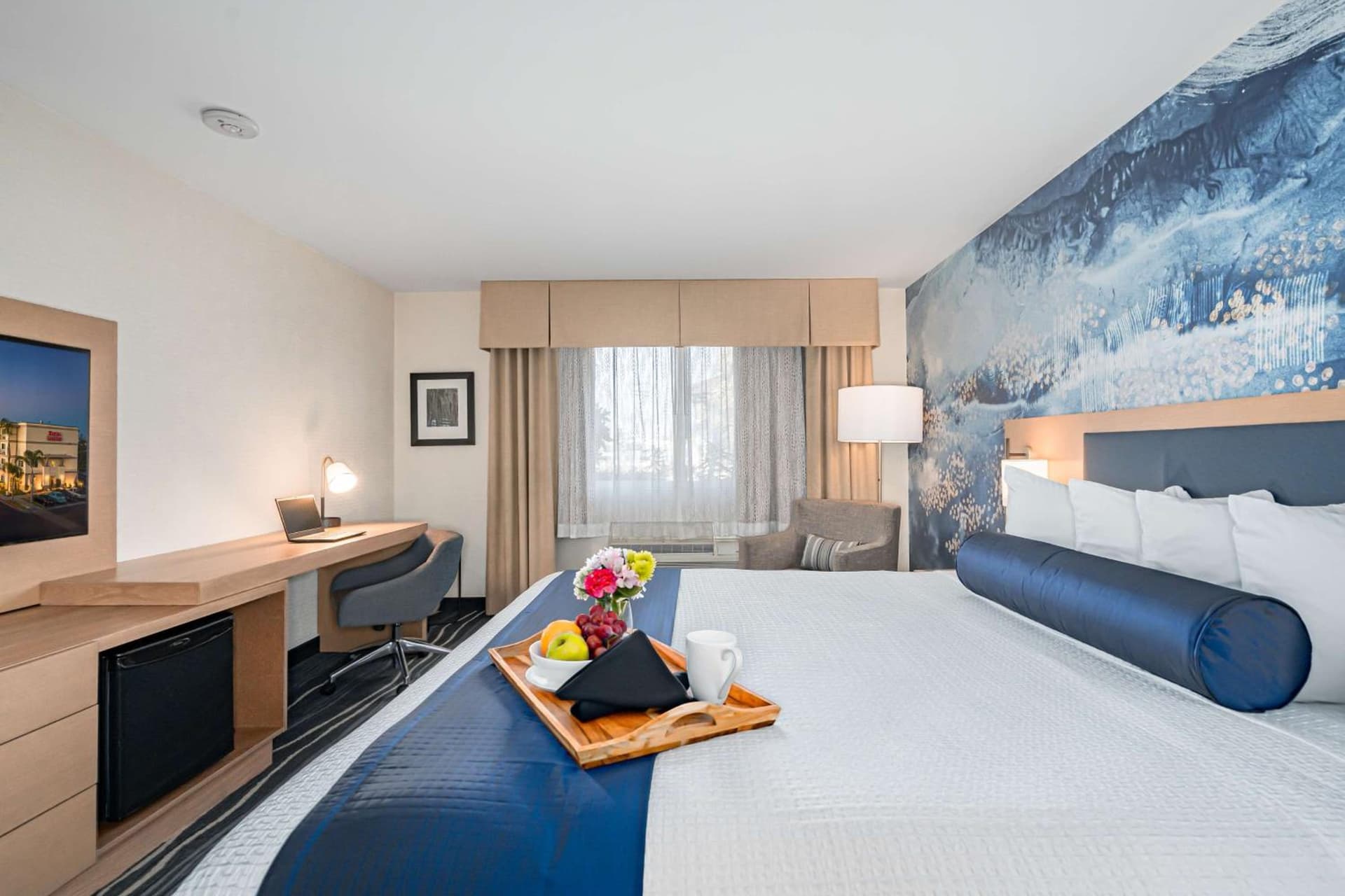 Best Western Plus Marina Gateway Hotel gallery photo in National City, CA — image 7