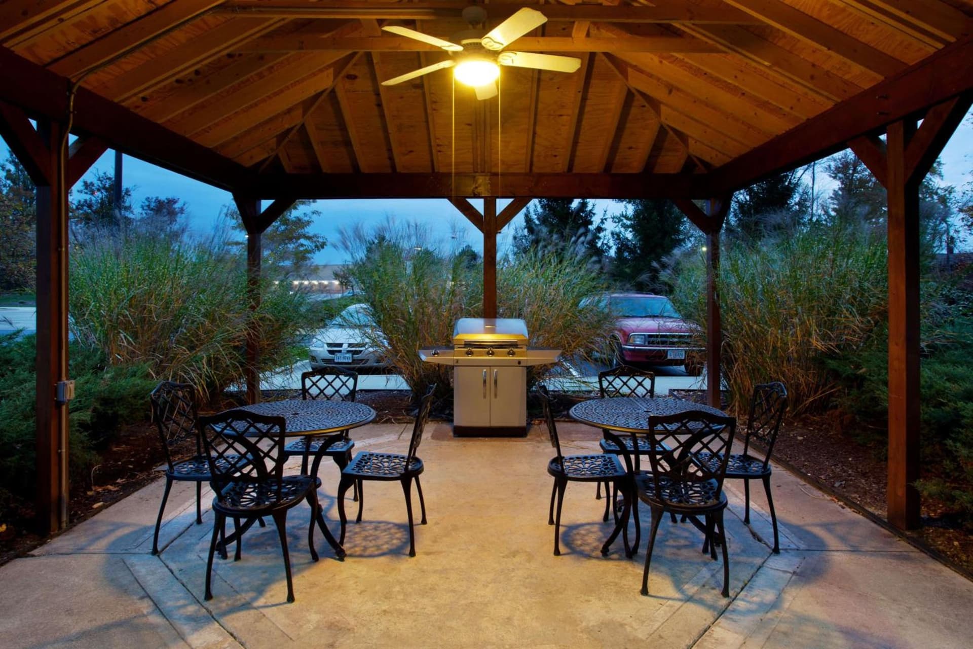 Sonesta Simply Suites Cleveland North Olmsted Airport gallery photo in North Olmsted, OH — image 18