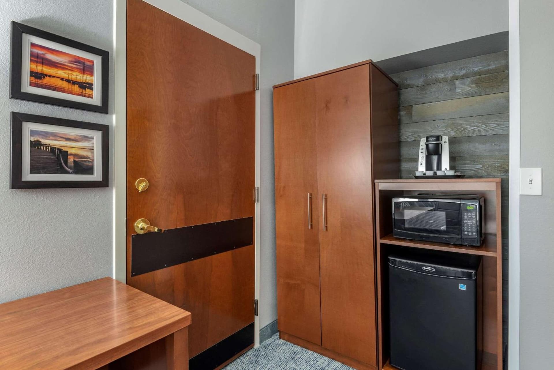 Comfort Suites near Birkdale Village- Huntersville gallery photo in Huntersville, NC — image 29