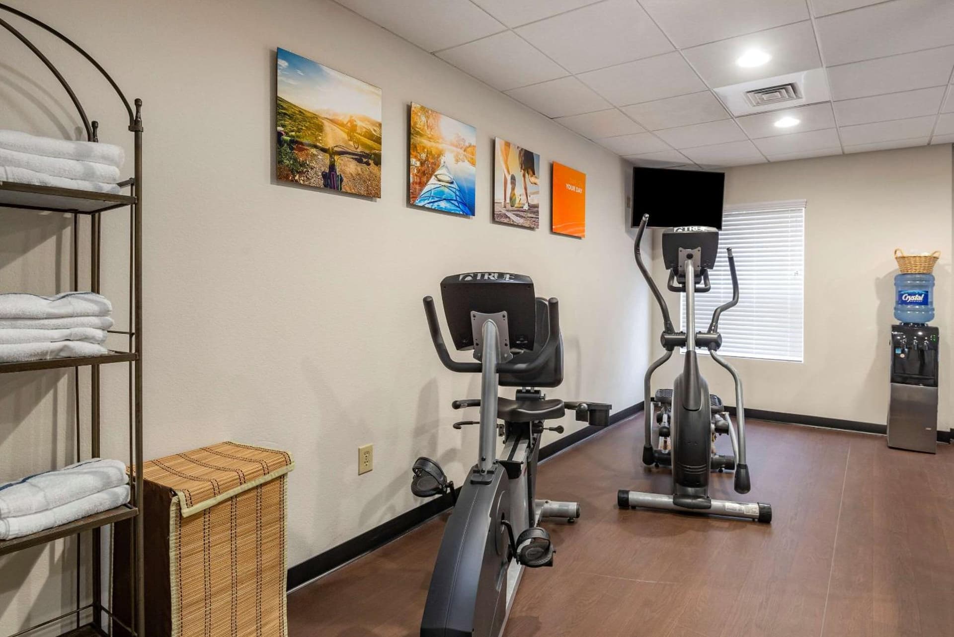 Comfort Suites near Birkdale Village- Huntersville gallery photo in Huntersville, NC — image 19