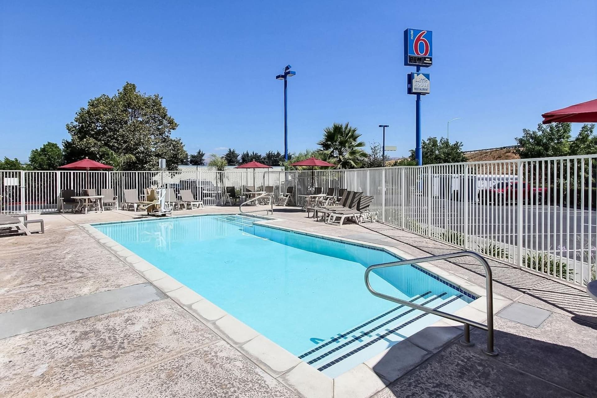 Motel 6-Gilroy, CA gallery photo in Gilroy, CA — image 31
