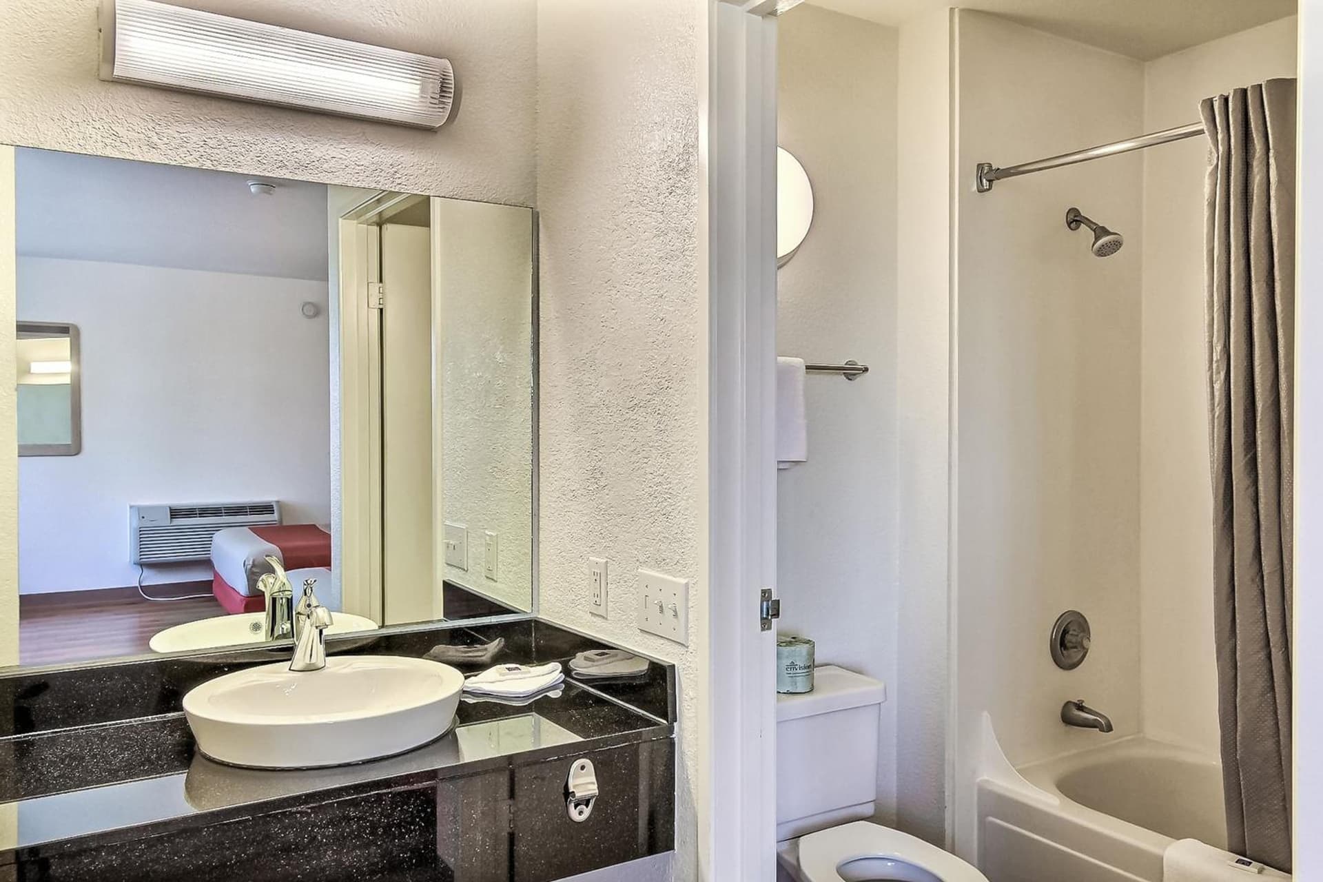 Motel 6-Fremont, CA - North gallery photo in Fremont, CA — image 52