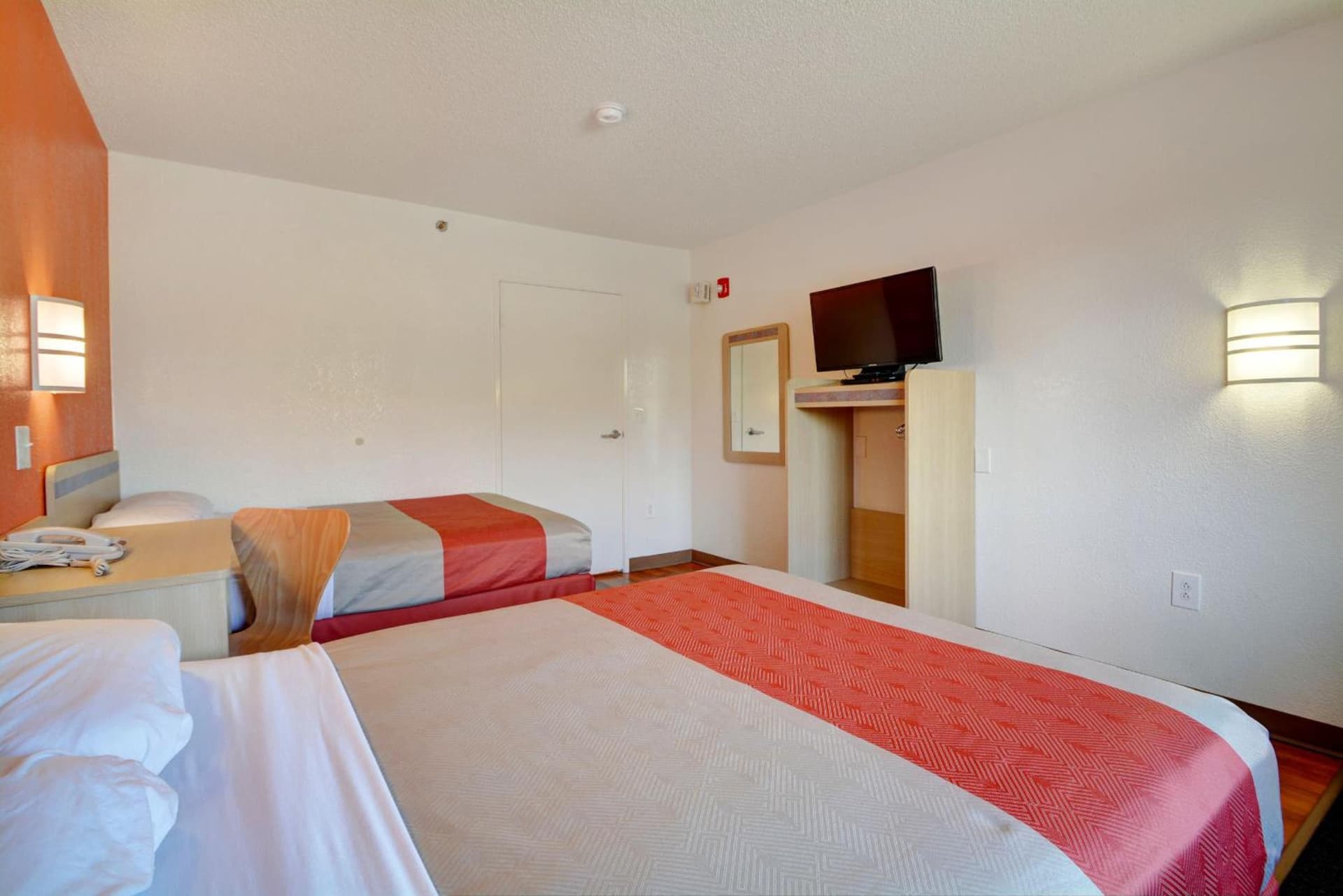 Motel 6-Wethersfield, CT - Hartford gallery photo in Wethersfield — image 31