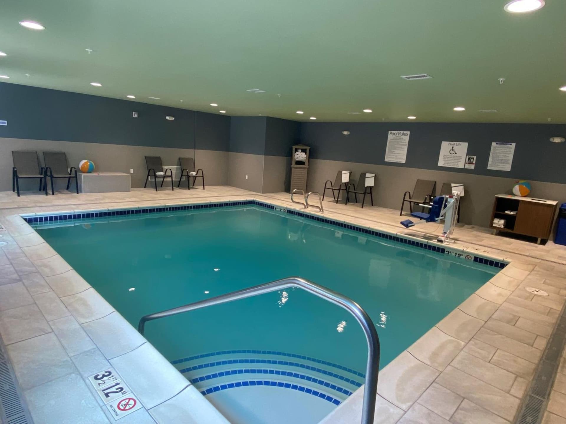 Holiday Inn Express & Suites - Camas by IHG gallery photo in Camas, WA — image 12