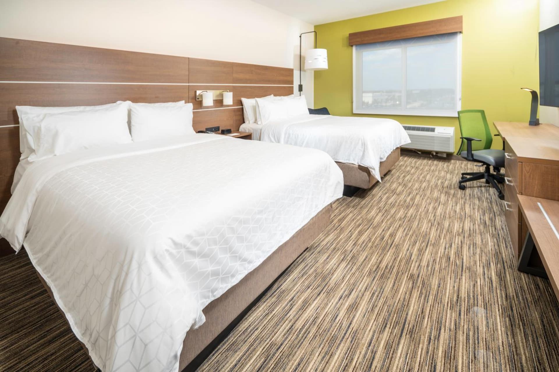Holiday Inn Express & Suites - Fort Myers Airport by IHG gallery photo in Fort Myers, FL — image 41