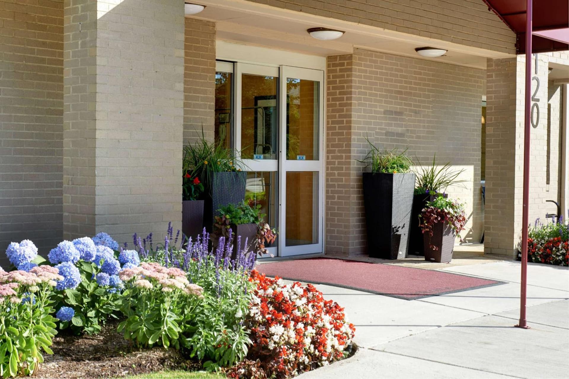 Sonesta ES Suites Detroit Warren gallery photo in Warren, MI — image 11