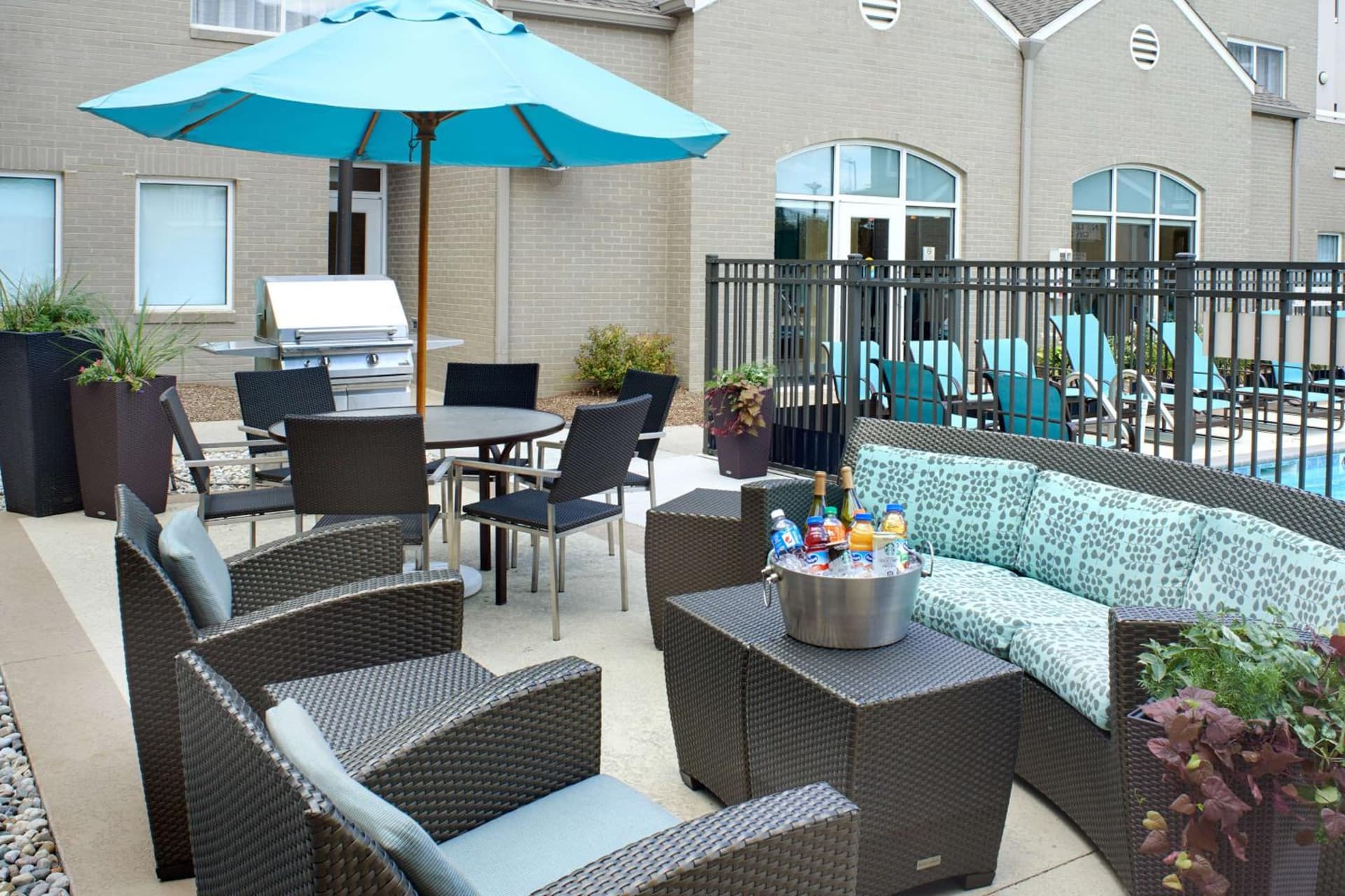 Sonesta ES Suites Detroit Warren property views in Warren, MI — gallery photo 3