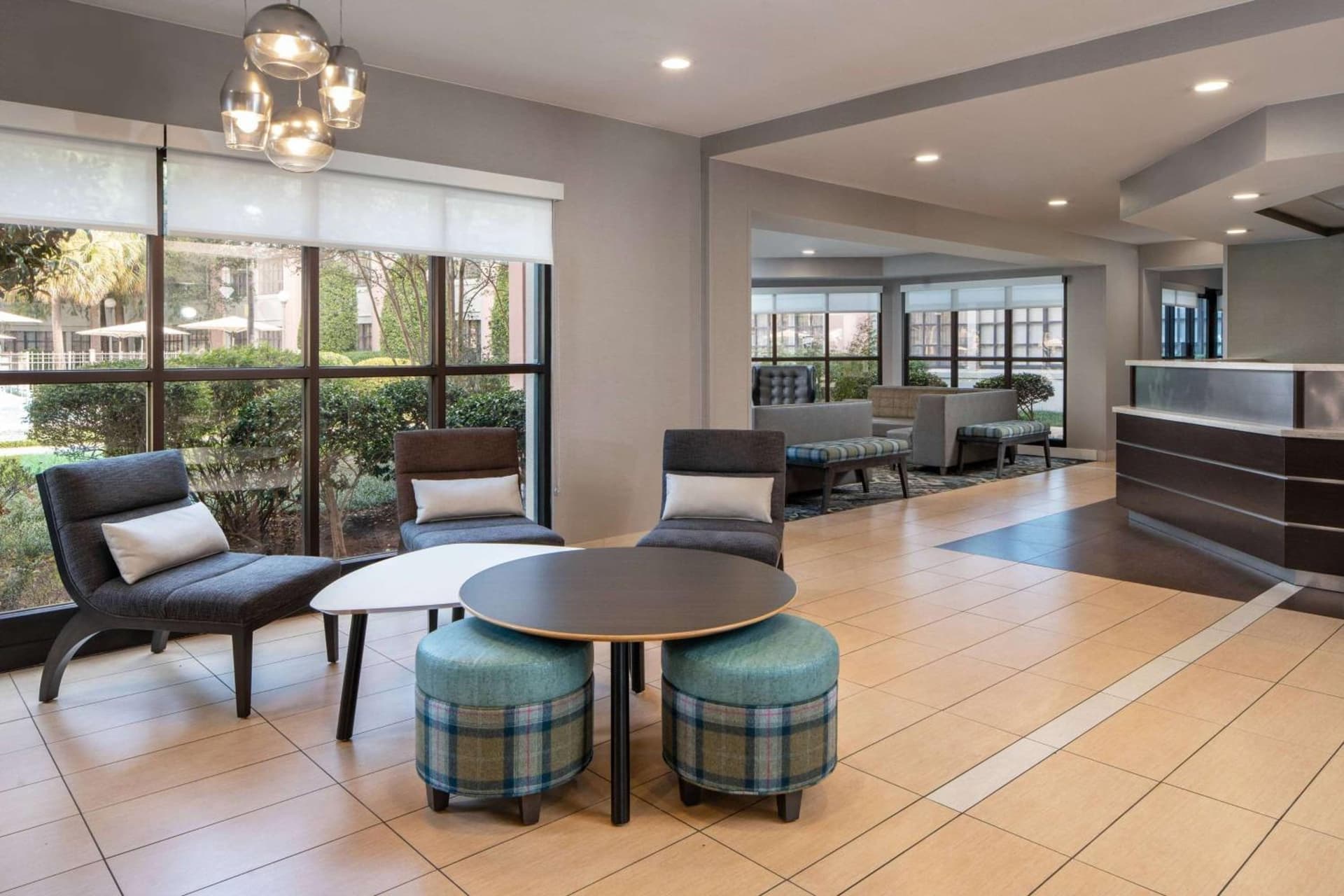 Sonesta ES Suites New Orleans Convention Center interior in New Orleans, LA — gallery photo 2
