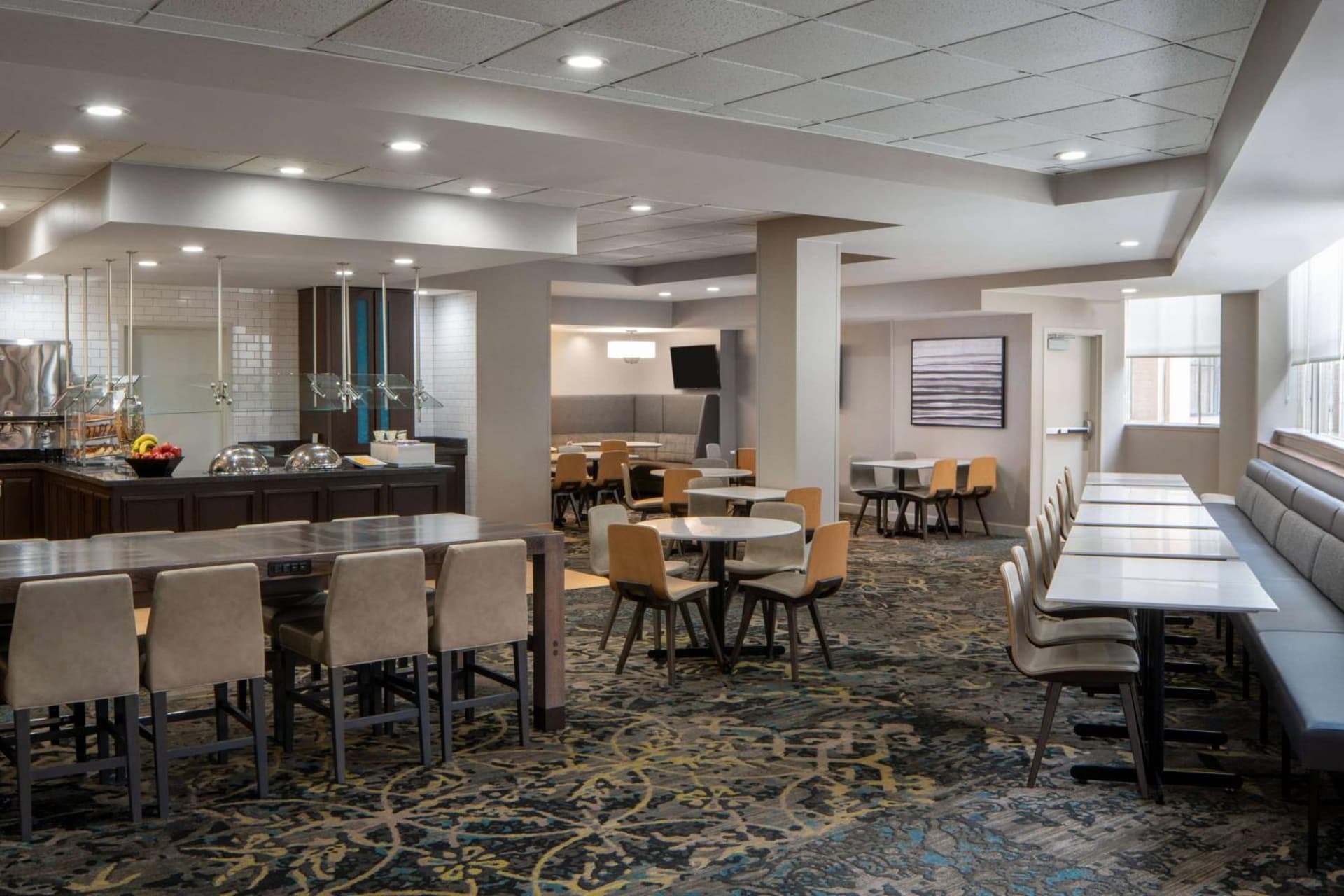Sonesta ES Suites New Orleans Convention Center gallery photo in New Orleans, LA — image 6
