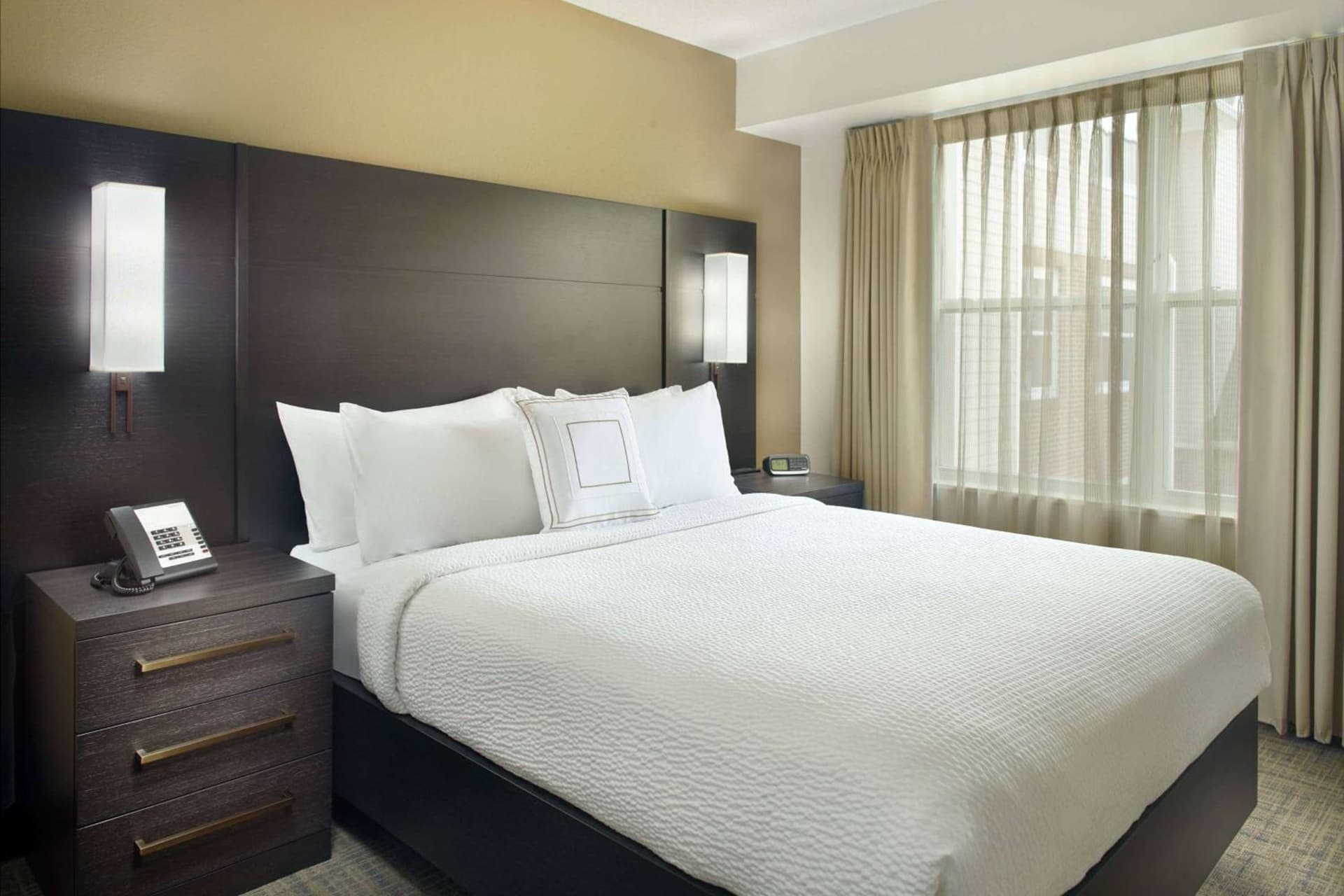 Sonesta ES Suites Raleigh Cary gallery photo in Cary, NC — image 13