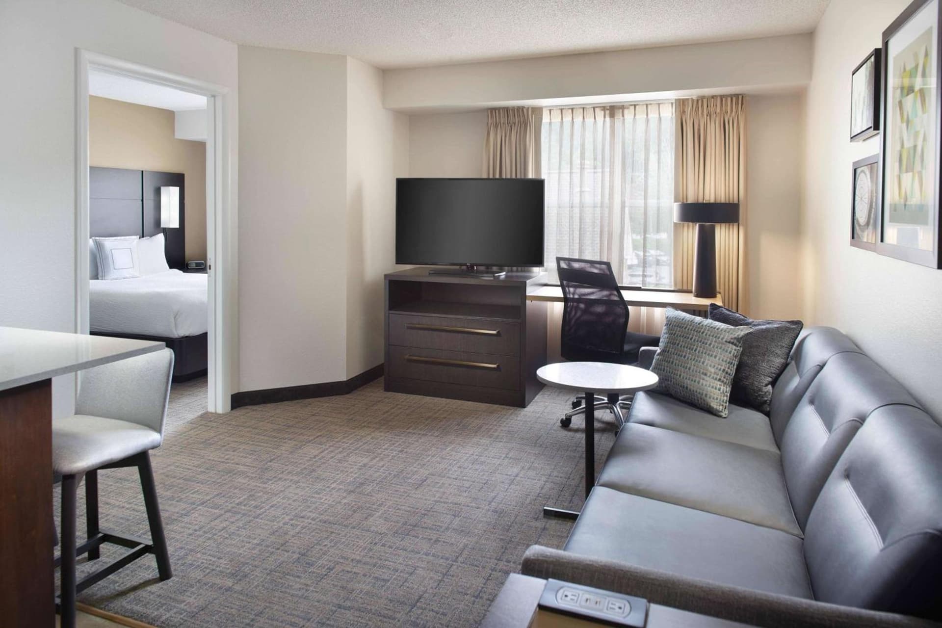 Sonesta ES Suites Raleigh Cary gallery photo in Cary, NC — image 26