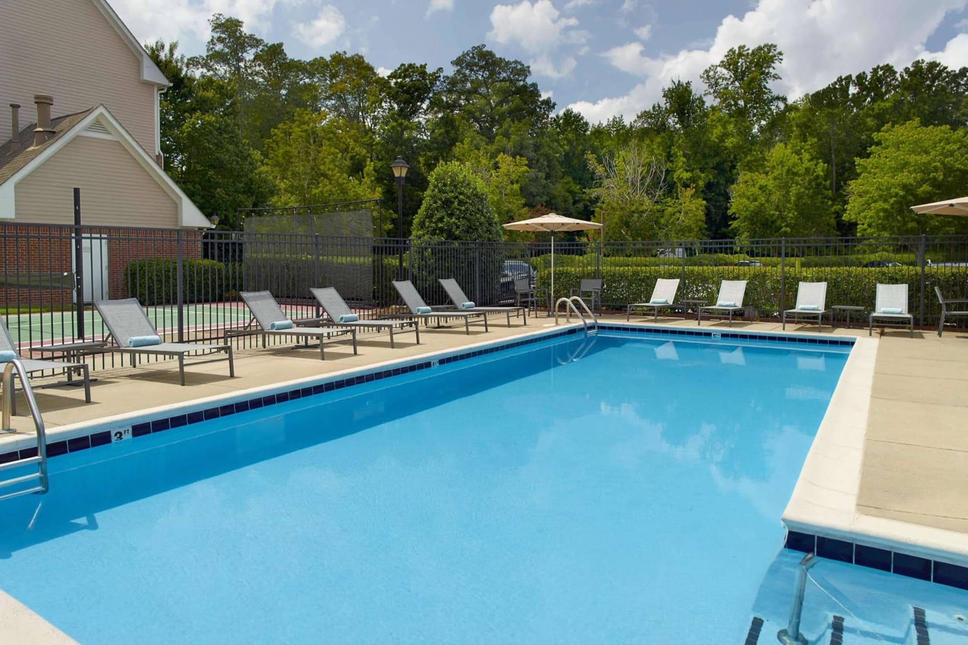 Sonesta ES Suites Raleigh Cary interior in Cary, NC — gallery photo 2