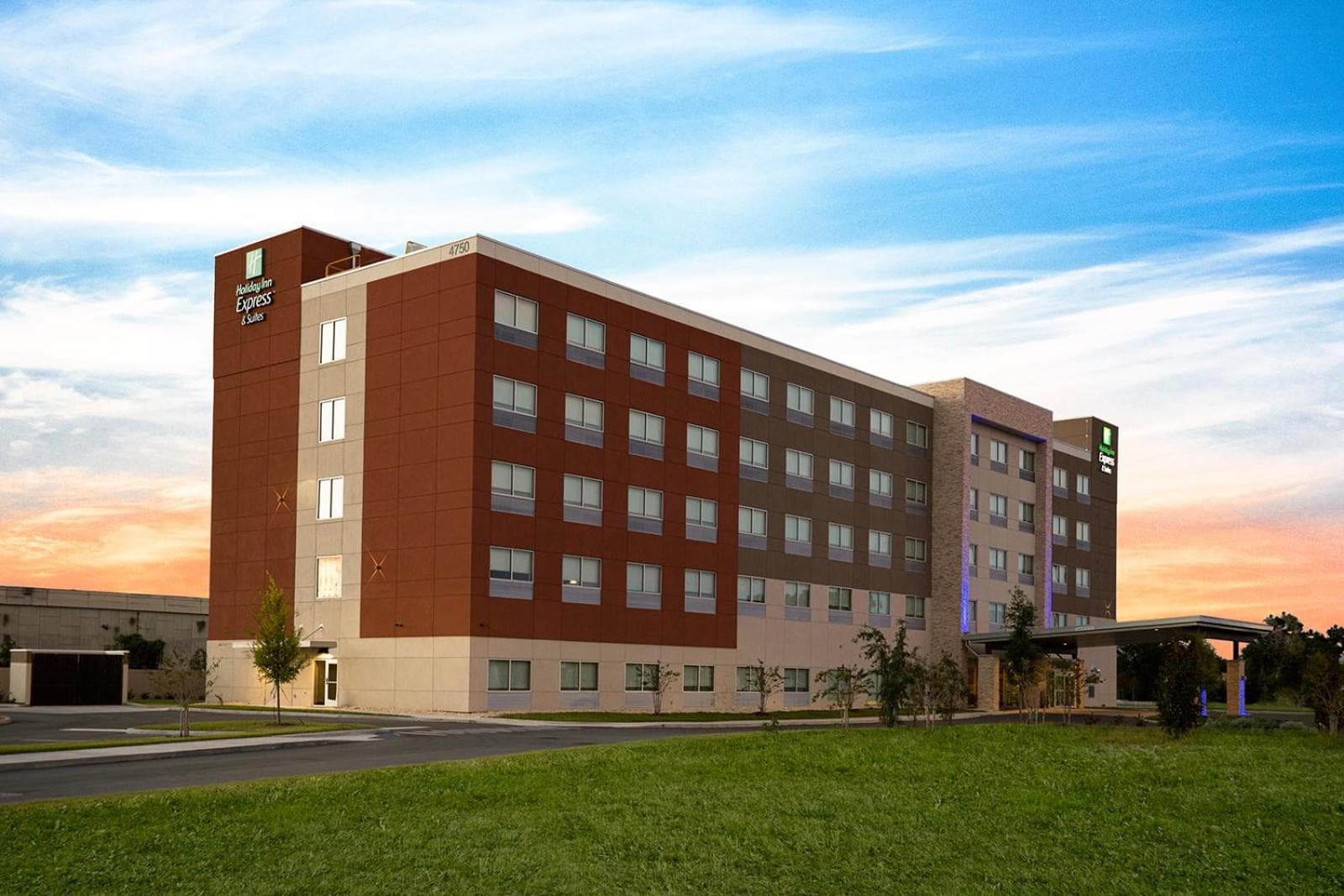 Holiday Inn Express & Suites Sanford - Lake Mary by IHG gallery photo in Sanford, FL — image 35