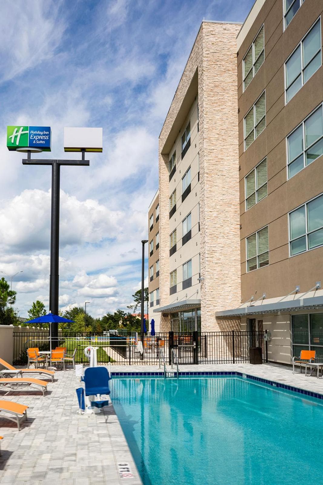 Holiday Inn Express & Suites Sanford - Lake Mary by IHG gallery photo in Sanford, FL — image 69