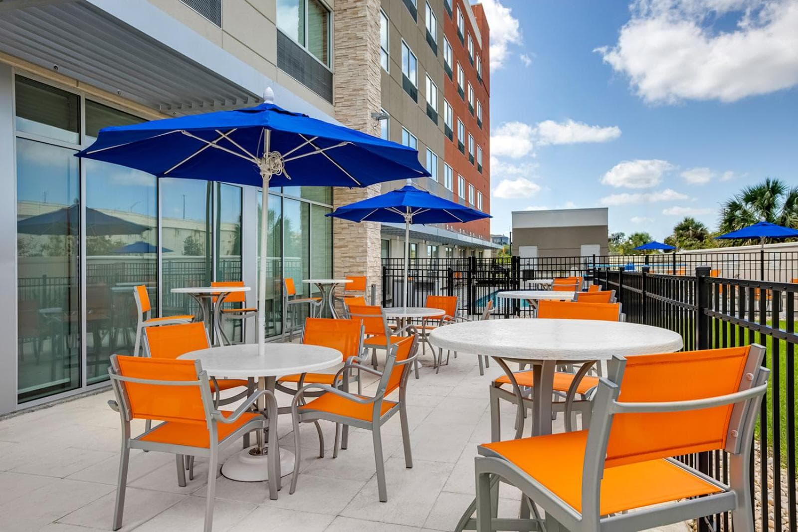 Holiday Inn Express & Suites Sanford - Lake Mary by IHG gallery photo in Sanford, FL — image 12