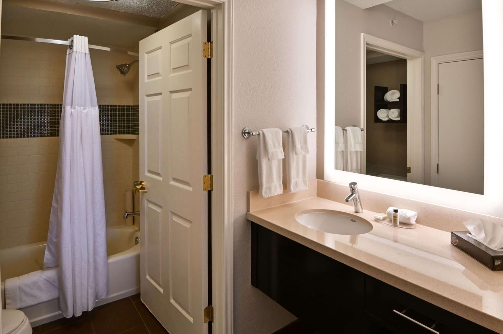 Sonesta ES Suites Fort Lauderdale Plantation gallery photo in Plantation, FL — image 29