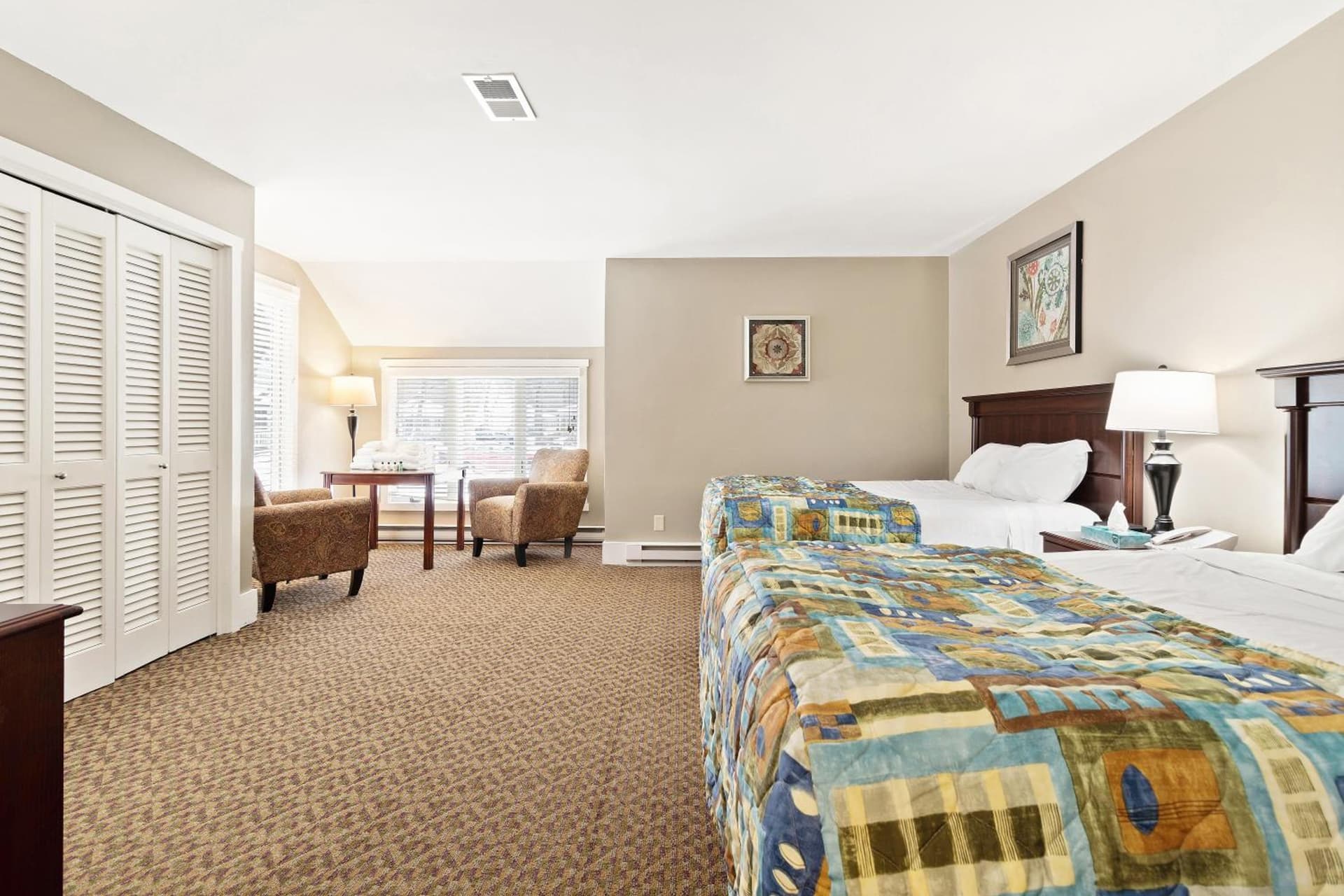 Club Wyndham Shawnee Village gallery photo in East Stroudsburg, PA — image 44