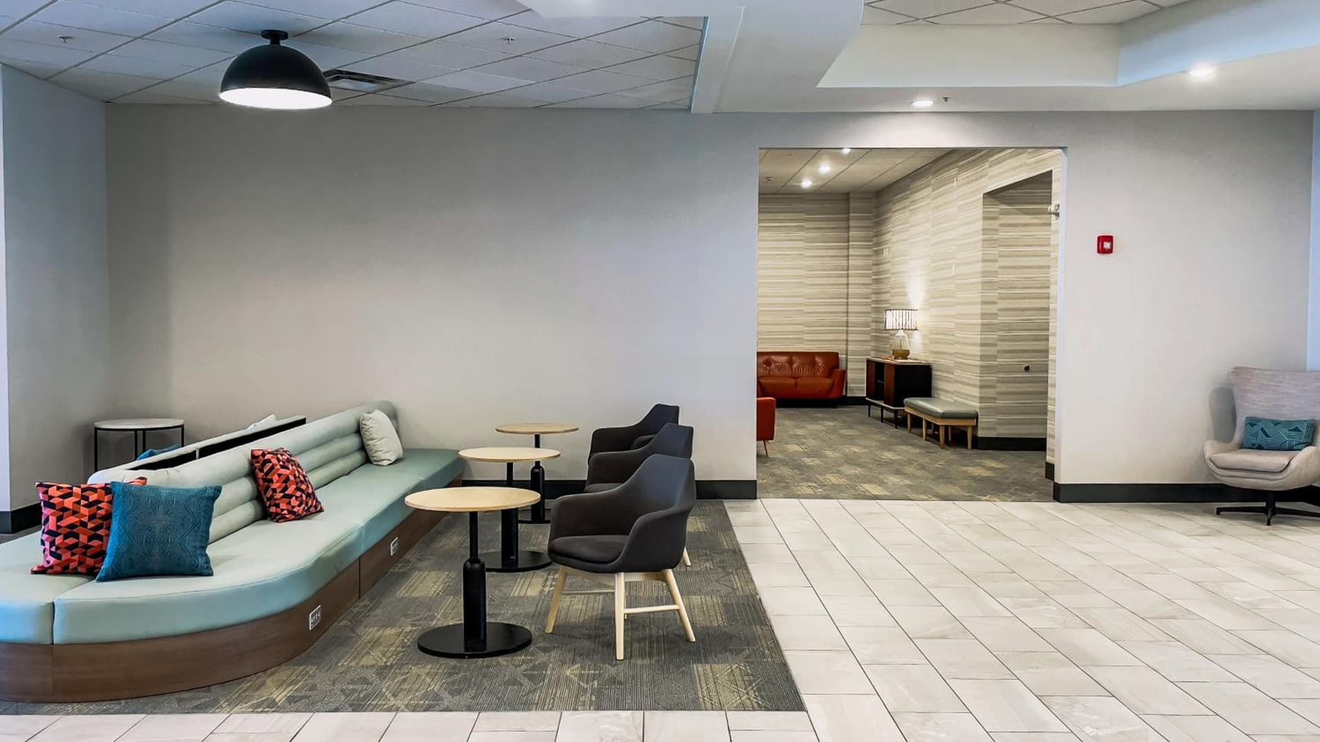 Holiday Inn Omaha Downtown - Waterpark by IHG gallery photo in Omaha, NE — image 51