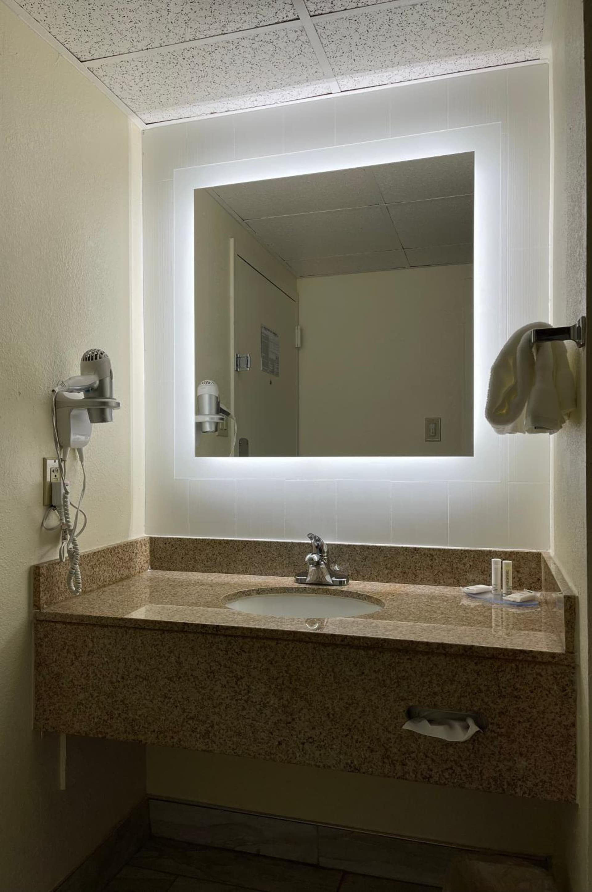 Comfort Inn Dunmore - Scranton East gallery photo in Scranton, PA — image 13
