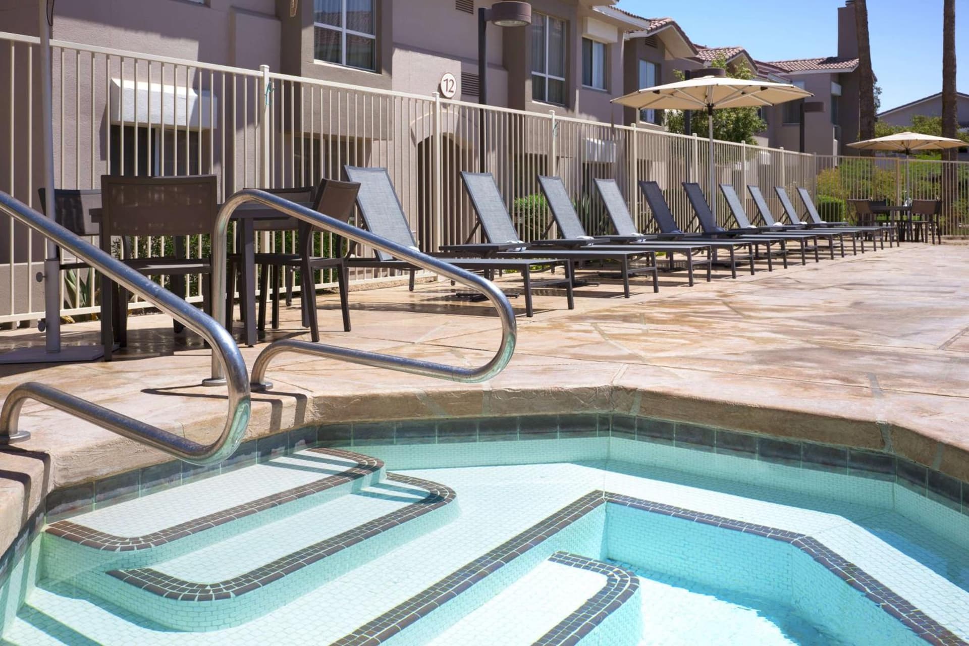 Sonesta ES Suites Tempe interior in Tempe, AZ — gallery photo 2