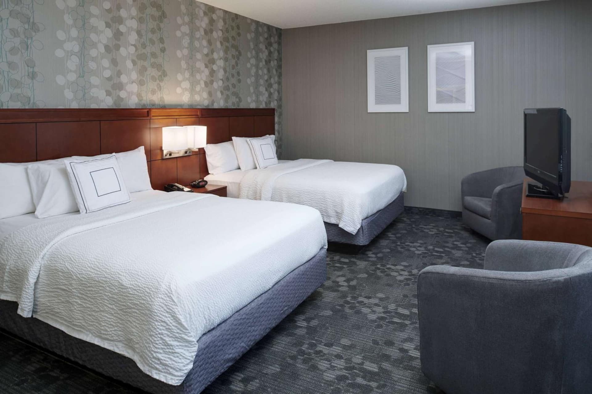 AmericInn by Wyndham Brookfield gallery photo in Brookfield, WI — image 10