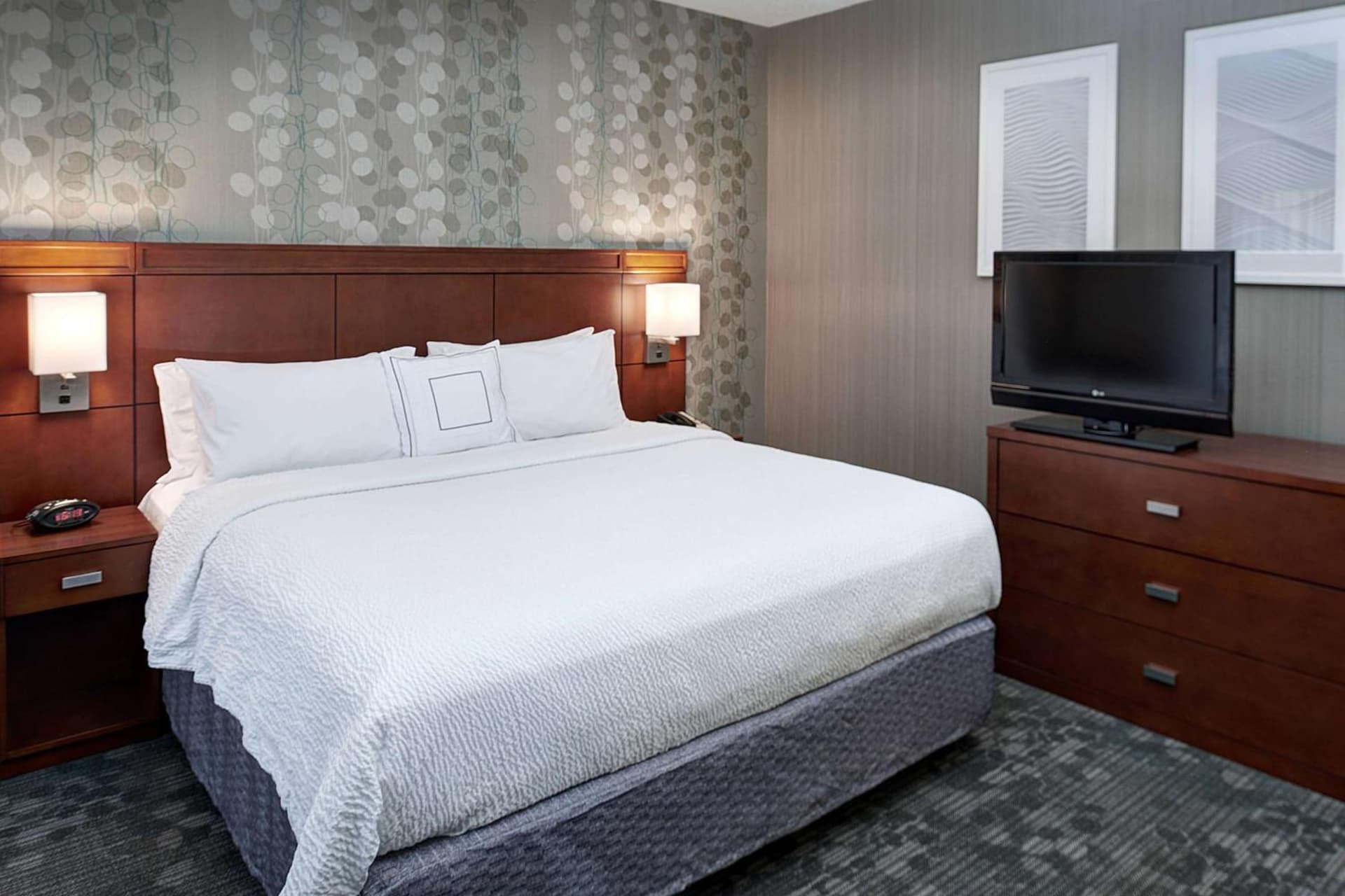 AmericInn by Wyndham Brookfield gallery photo in Brookfield, WI — image 23
