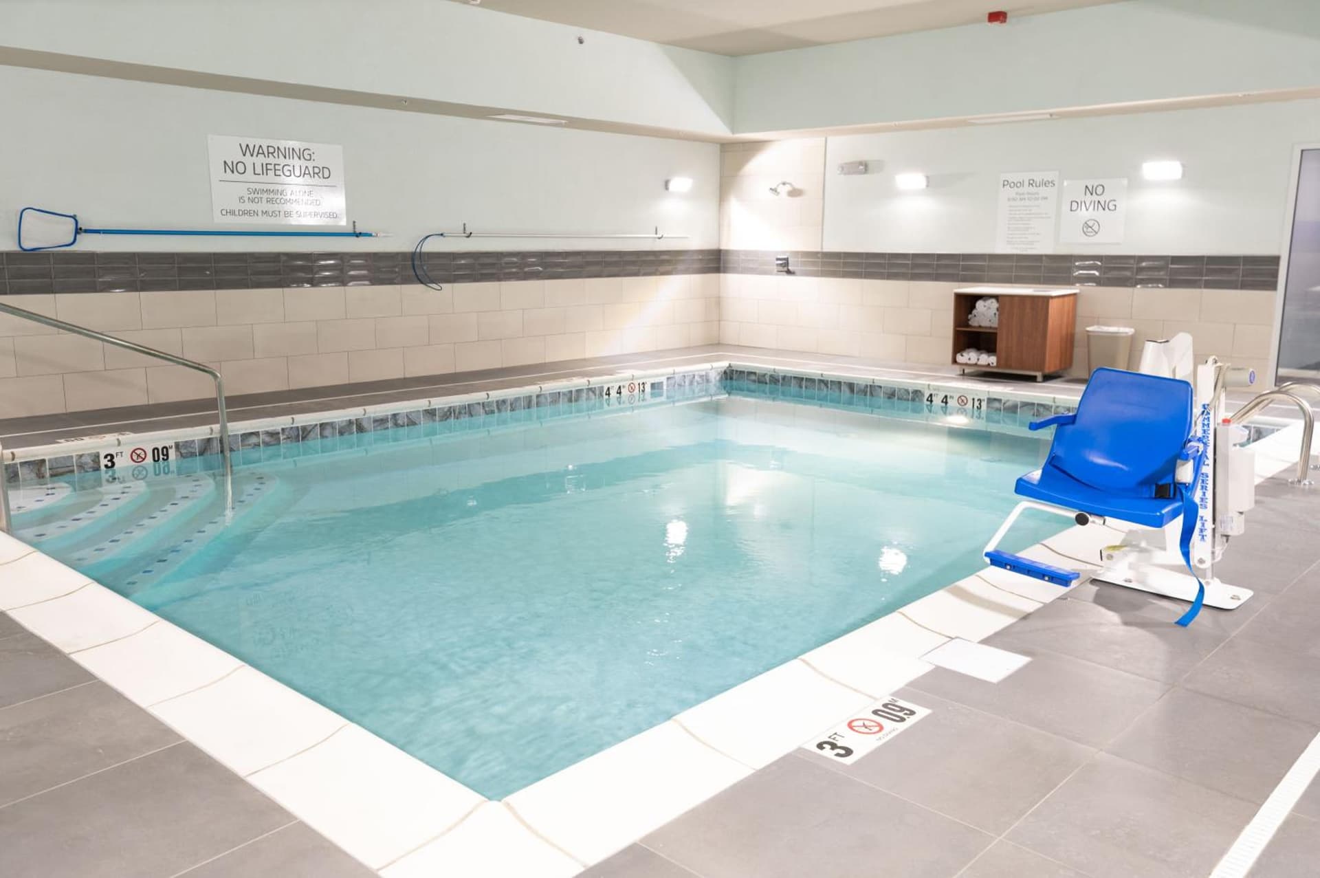Holiday Inn Express & Suites Dayton East - Beavercreek by IHG gallery photo in Beavercreek, OH — image 9