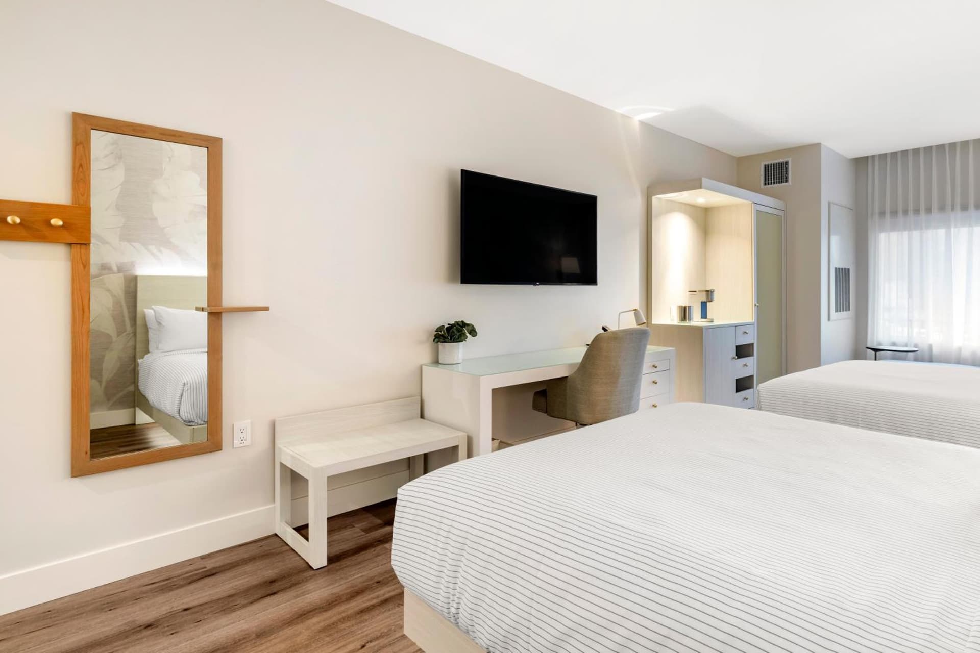 Cambria Hotel Calabasas - Malibu gallery photo in Calabasas, CA — image 53